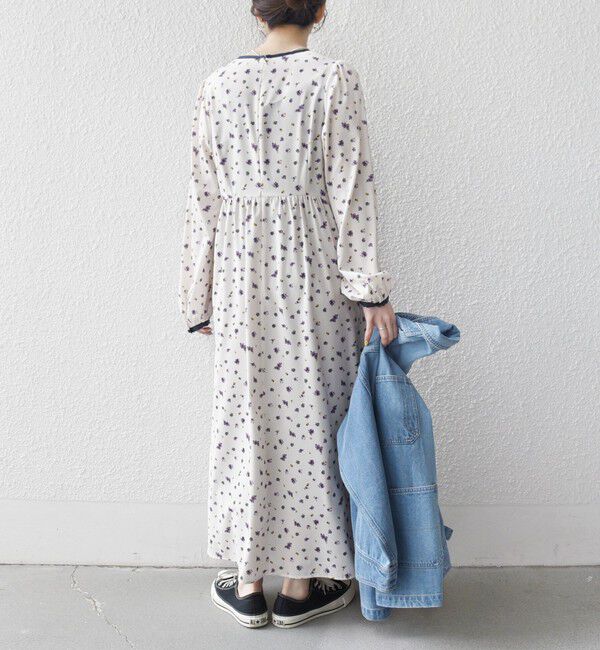 SHIPS any「《予約》SHIPS any:〈洗濯機可能〉フラワー プリント バイカラー Vネック ギャザー ワンピース」|ワンピース|