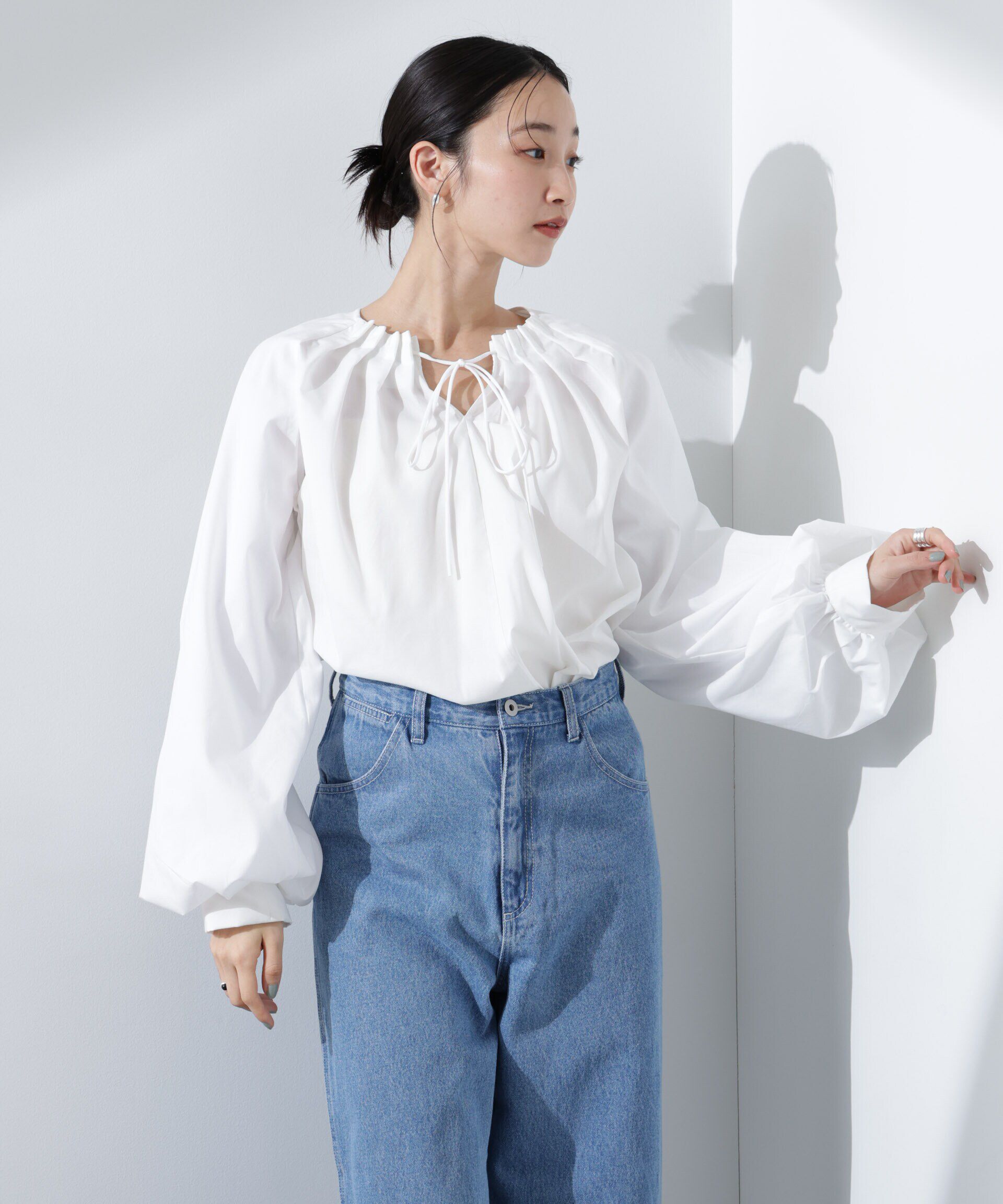 nano･universe「ボリュームスリーブタックブラウス」|シャツ・ブラウス|