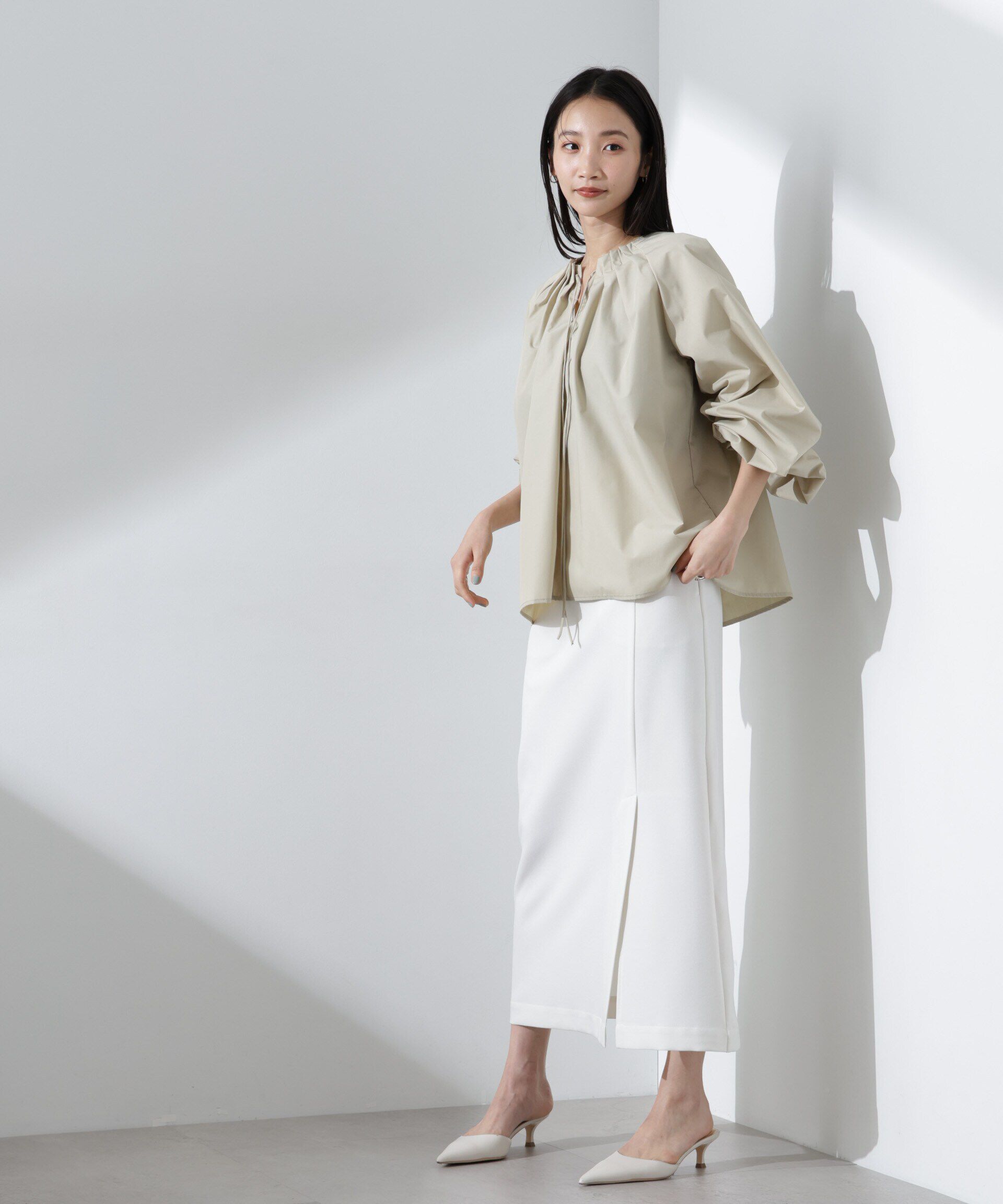 nano･universe「ボリュームスリーブタックブラウス」|シャツ・ブラウス|