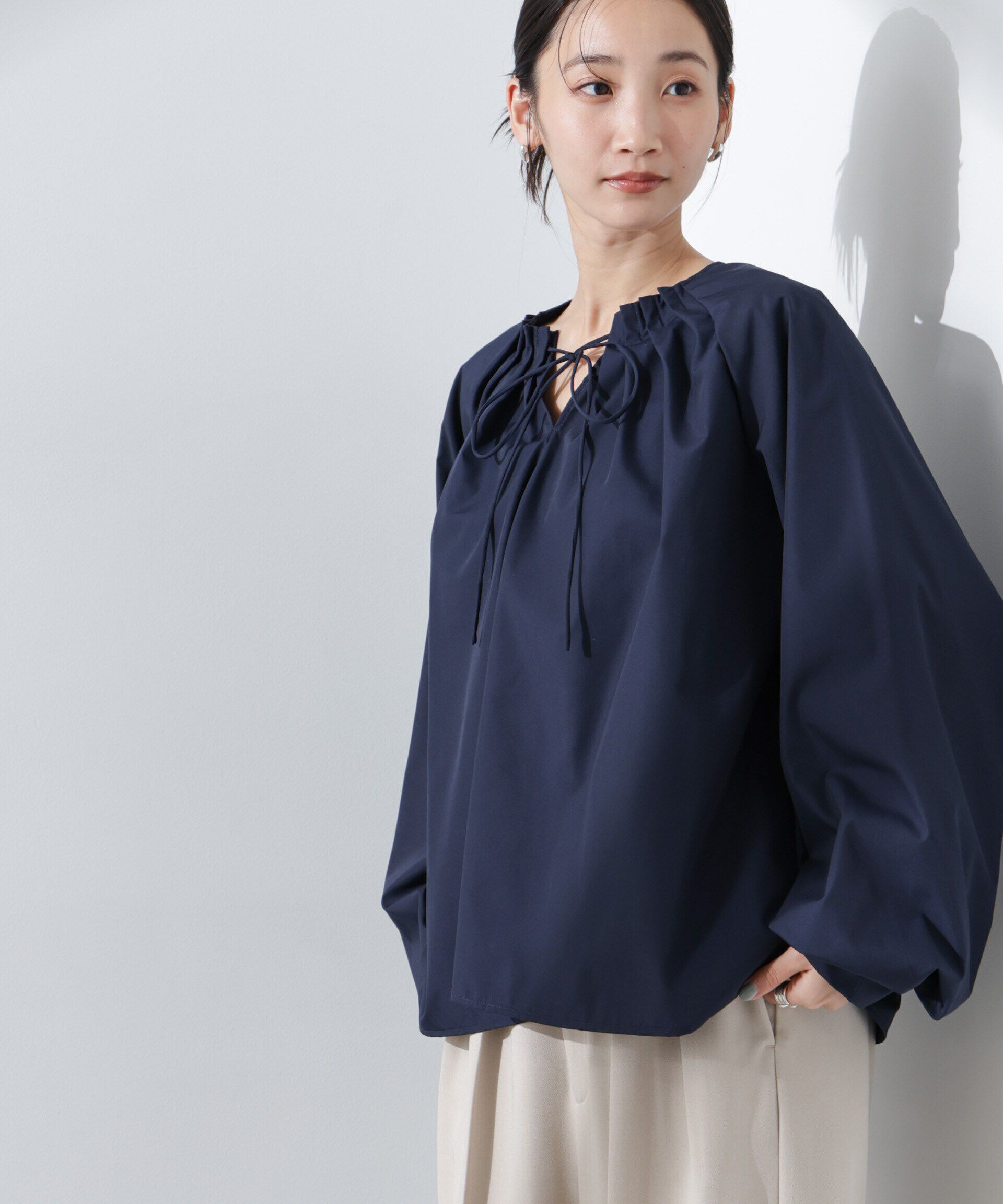 nano･universe「ボリュームスリーブタックブラウス」|シャツ・ブラウス|