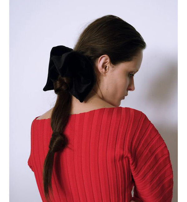 Rouge vif「【heyep／ヘイップ】ベロアスクエアシュシュ M」|ヘアバンド|ブラック