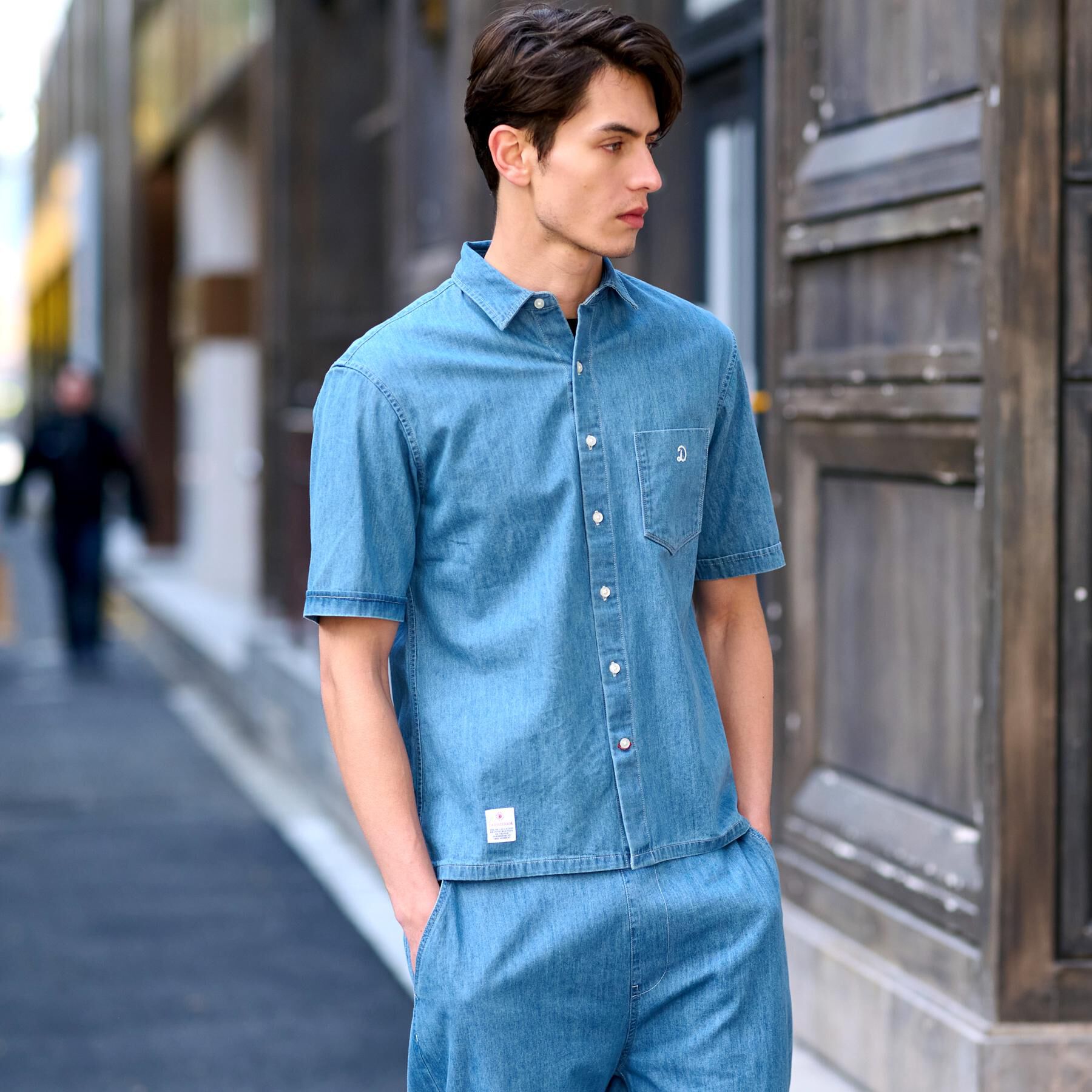 DRESSTERIOR「【セットアップ可】ライトデニム ハーフスリーブシャツ」|シャツ・ブラウス|