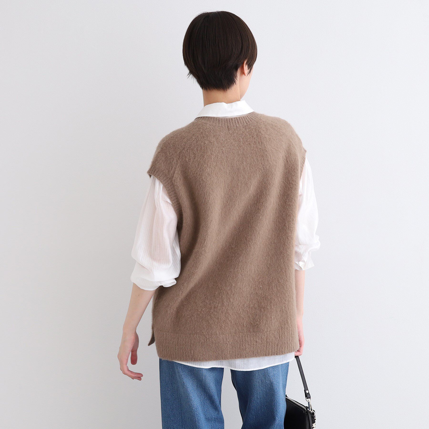 INDIVI「【フォックス混】ゆるシルエットヘアリーニットベスト」|ニット・セーター|