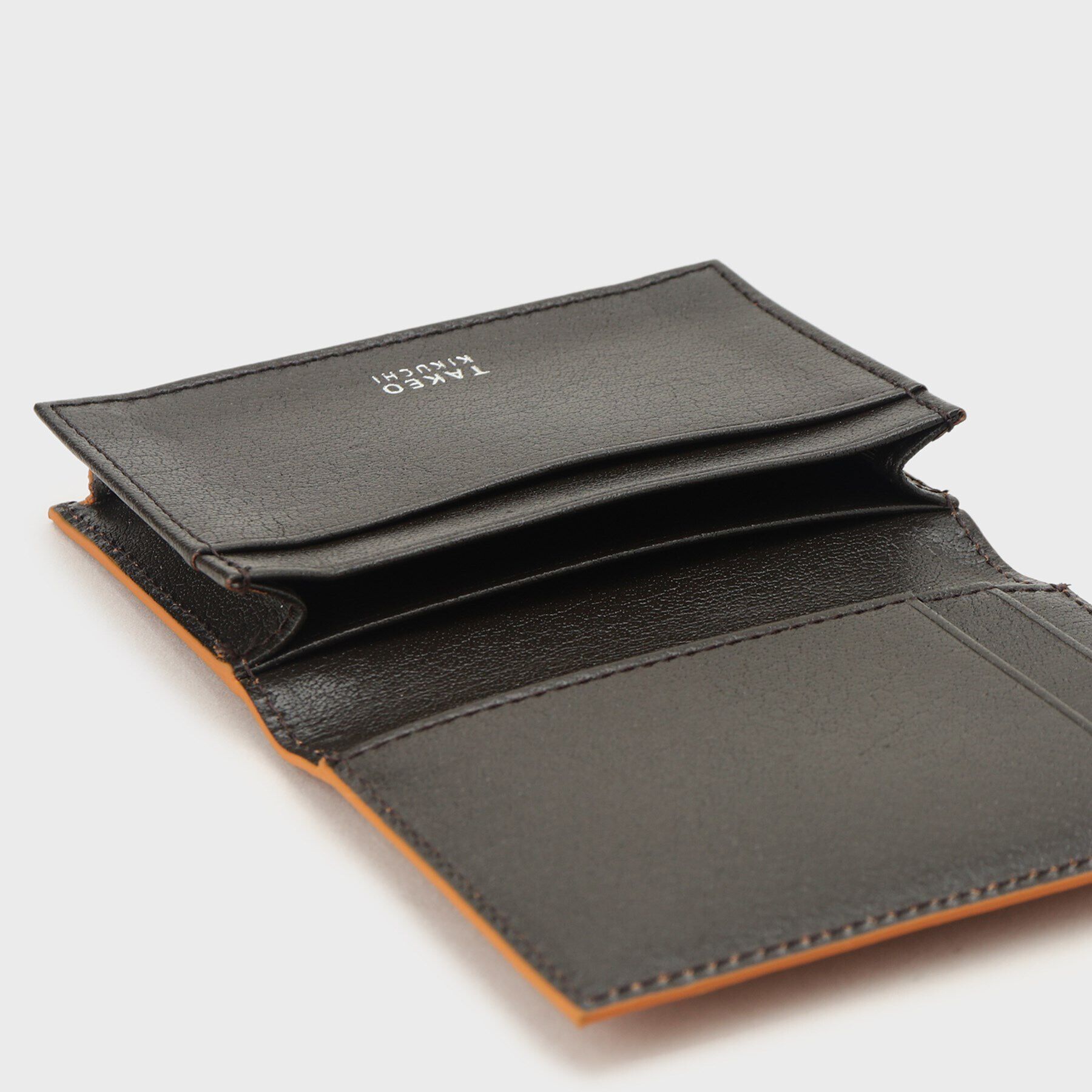 TAKEO KIKUCHI「アニリンゴート 名刺入れ」|名刺入れ・カードケース|