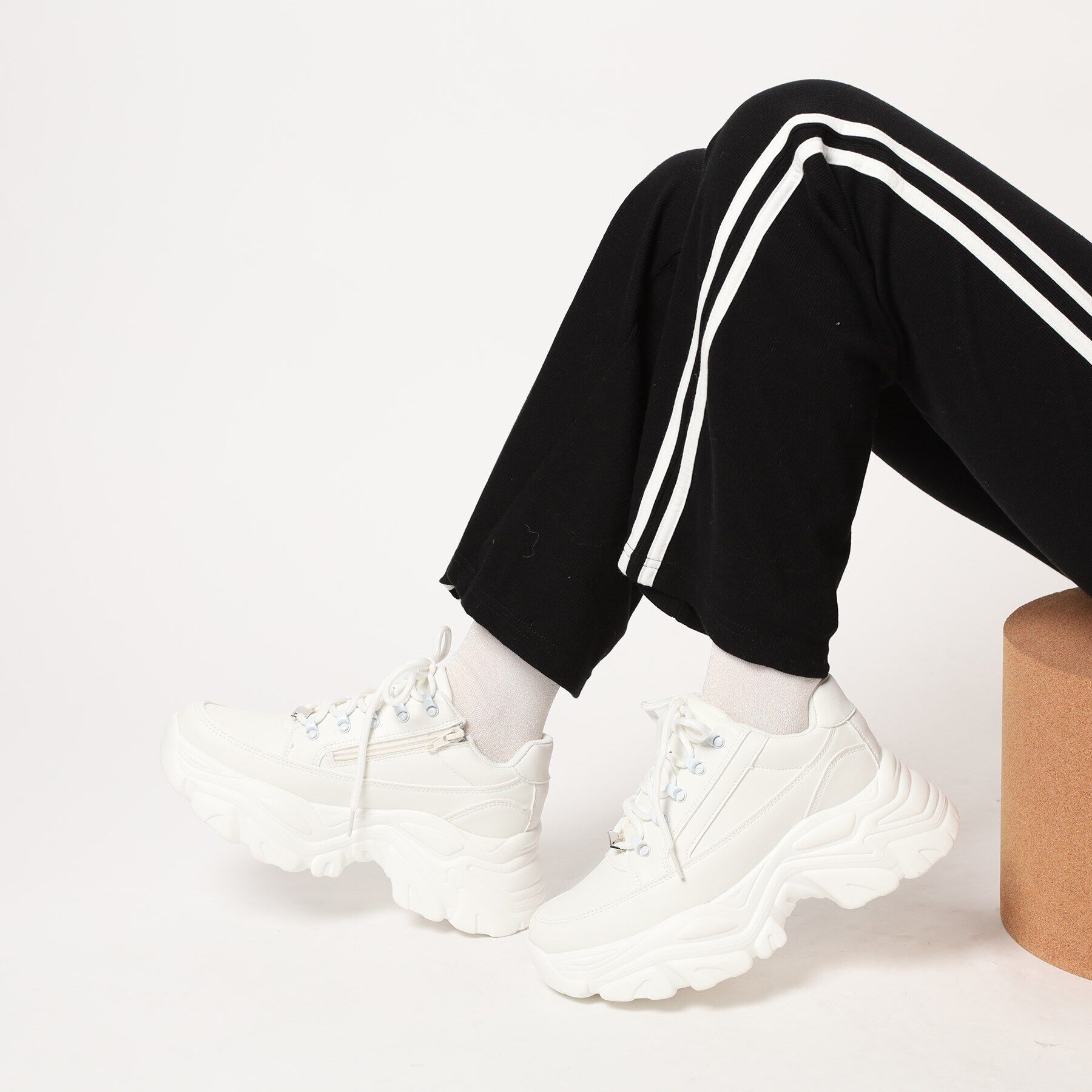 csT&P「厚底軽量スニーカー」|スニーカー|