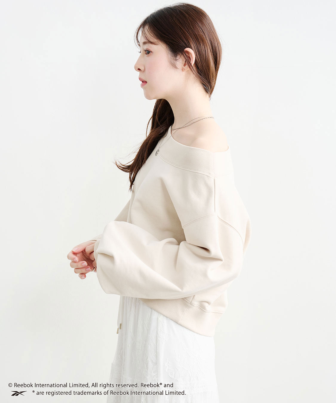 COCO DEAL「《COCO DEAL/Reebok》ボリュームスリーブオフショルスウェット」|スウェット・ジャージ|