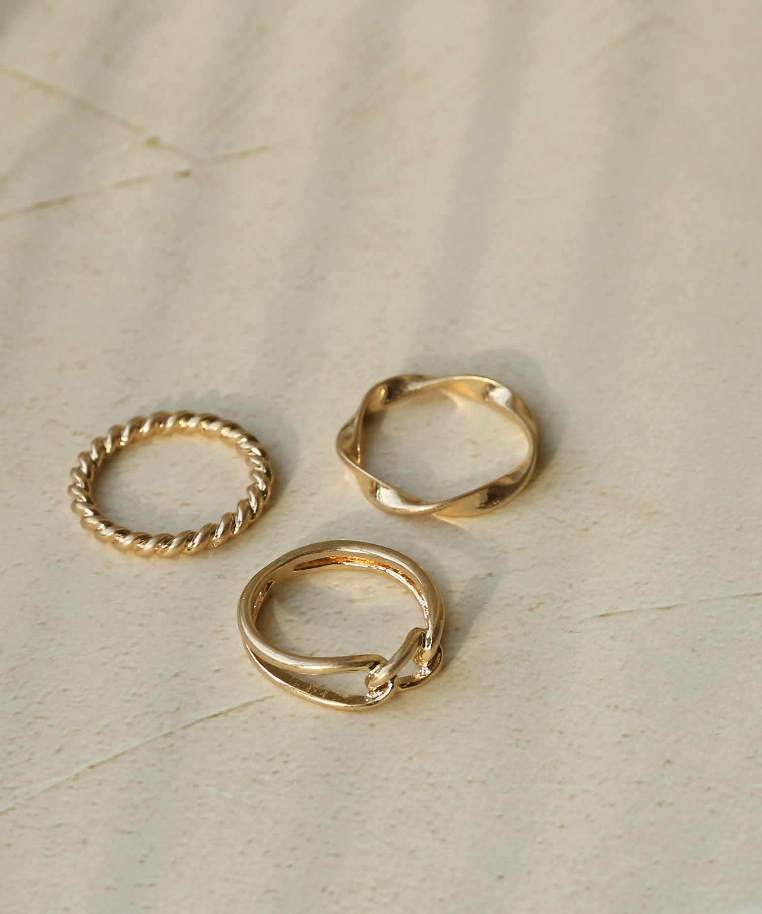 colleca la「ノットモチーフ セットリング」|リング|ゴールド