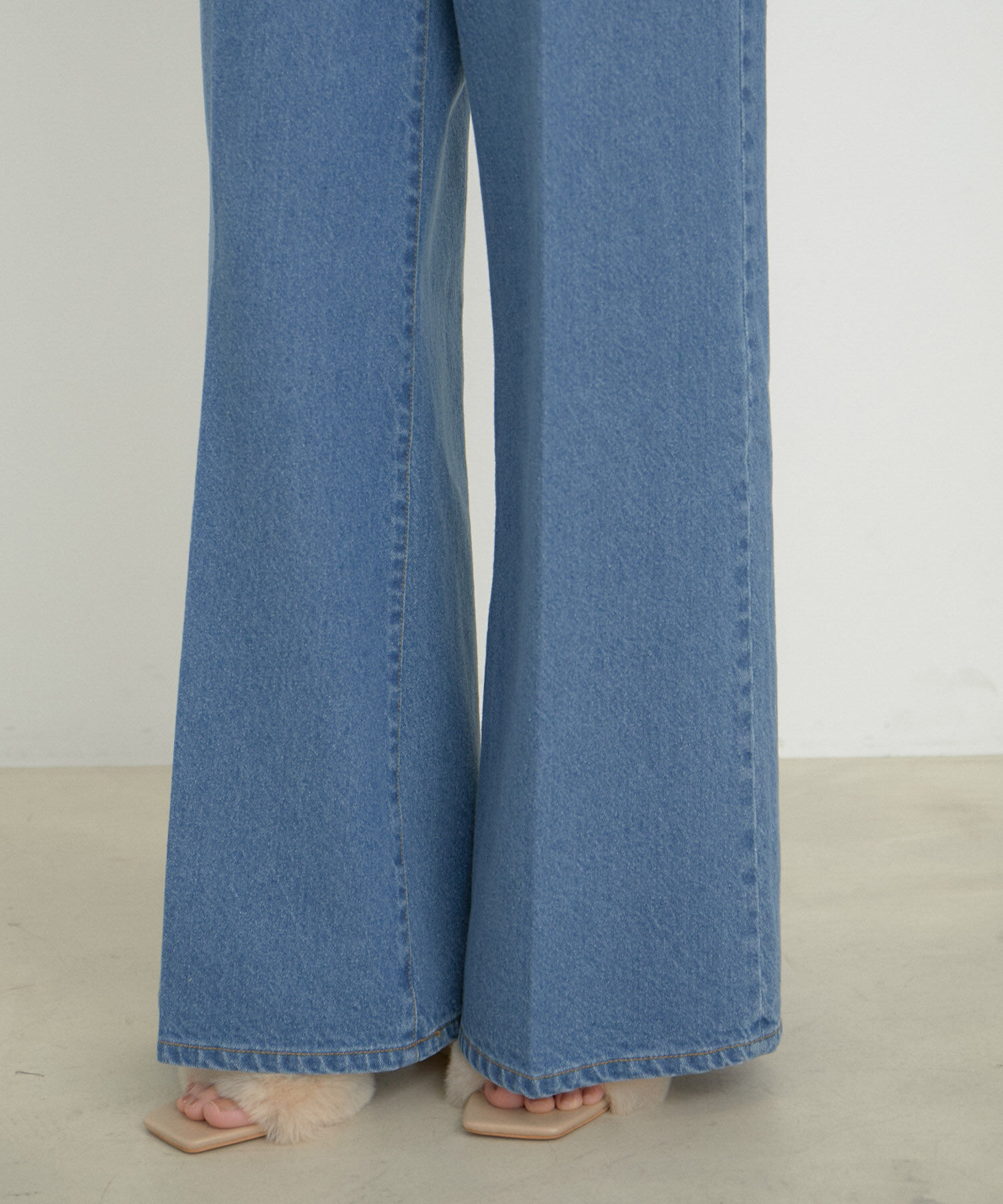 VIS「【洗える】センタープレスワイドデニム」|デニム|