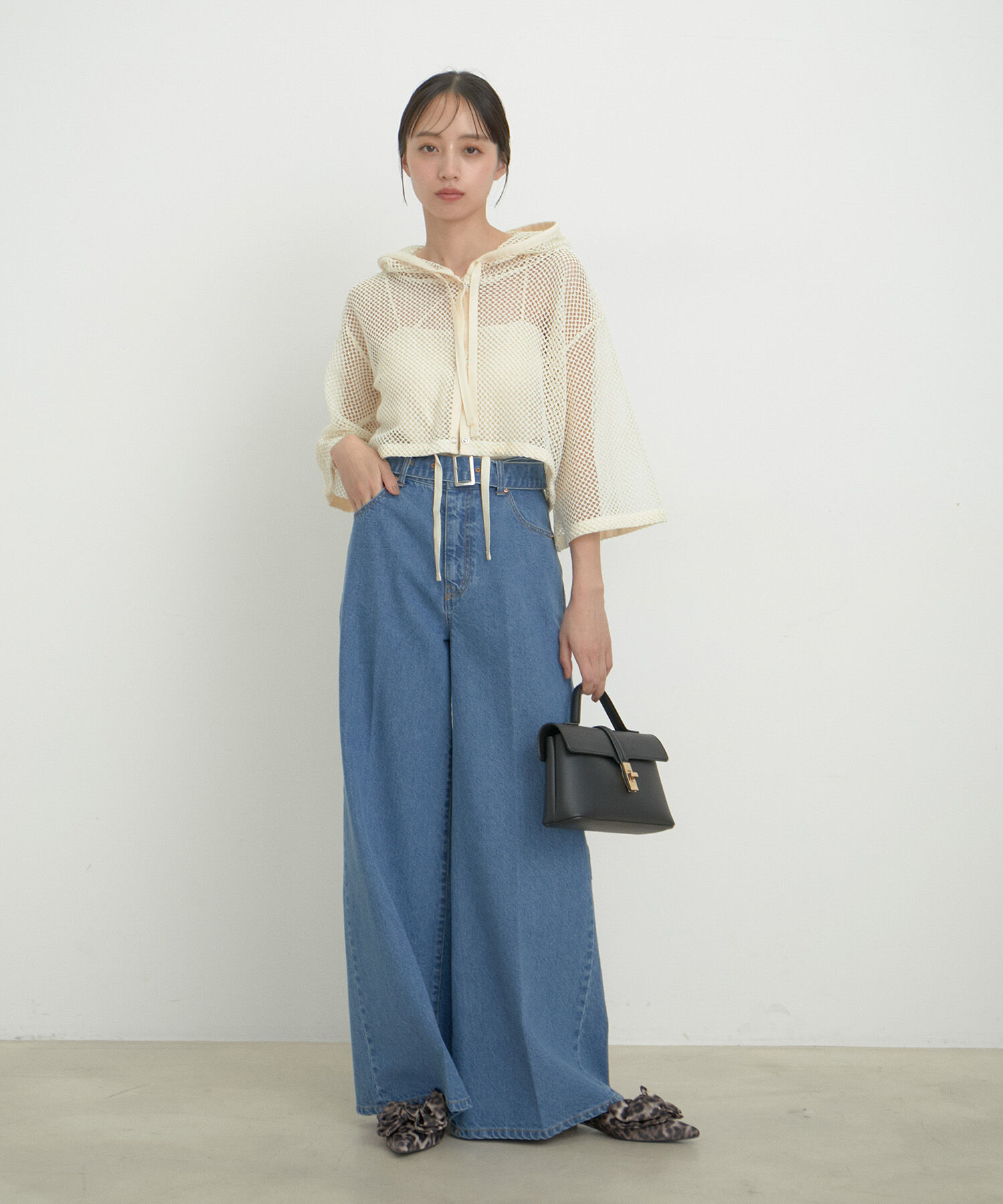 VIS「【洗える】センタープレスワイドデニム」|デニム|