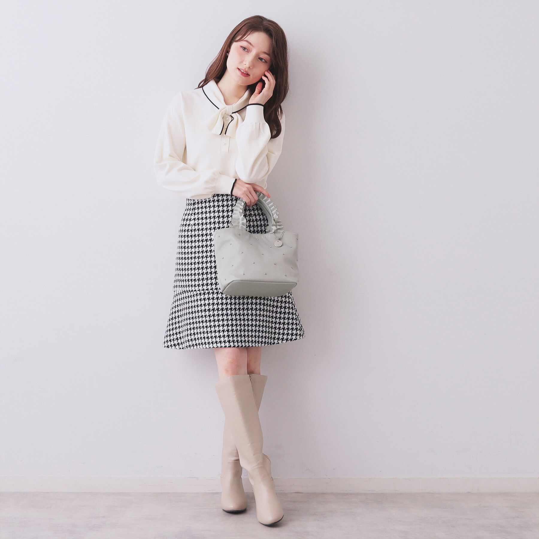 index「持ち手フリルビジューミドルトートバッグ【2WAY】」|トートバッグ|