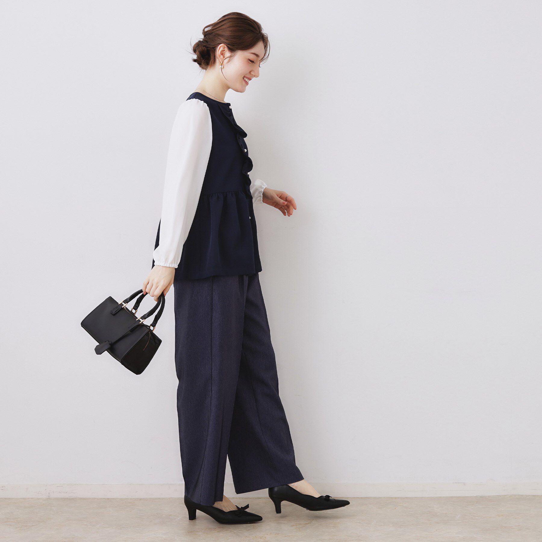 Couture broach「【ハレの日・通勤】フリルドッキング ペプラムブラウス」|シャツ・ブラウス|