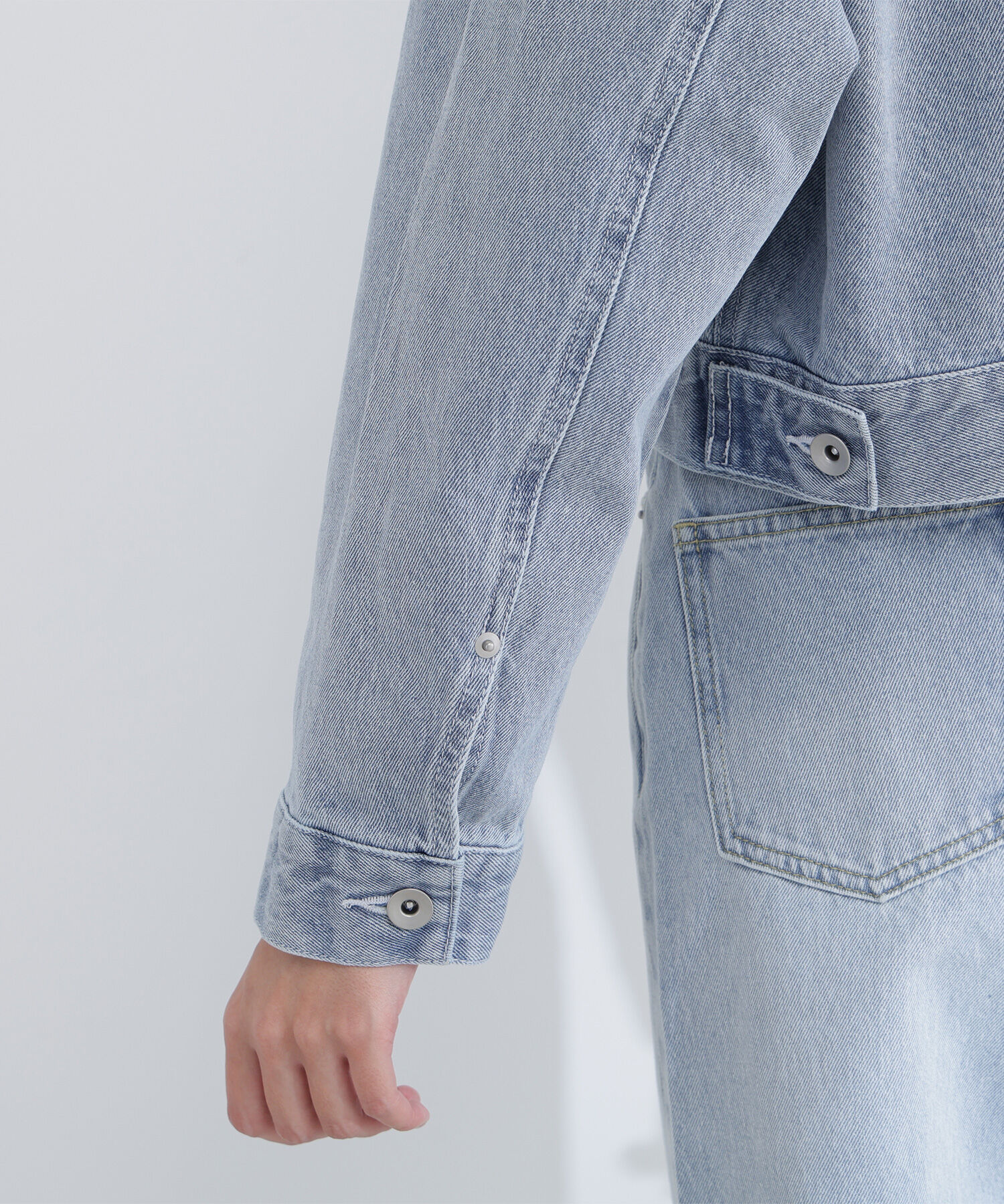  「ショートデニムジャケット」|ブルゾン・スタジャン|