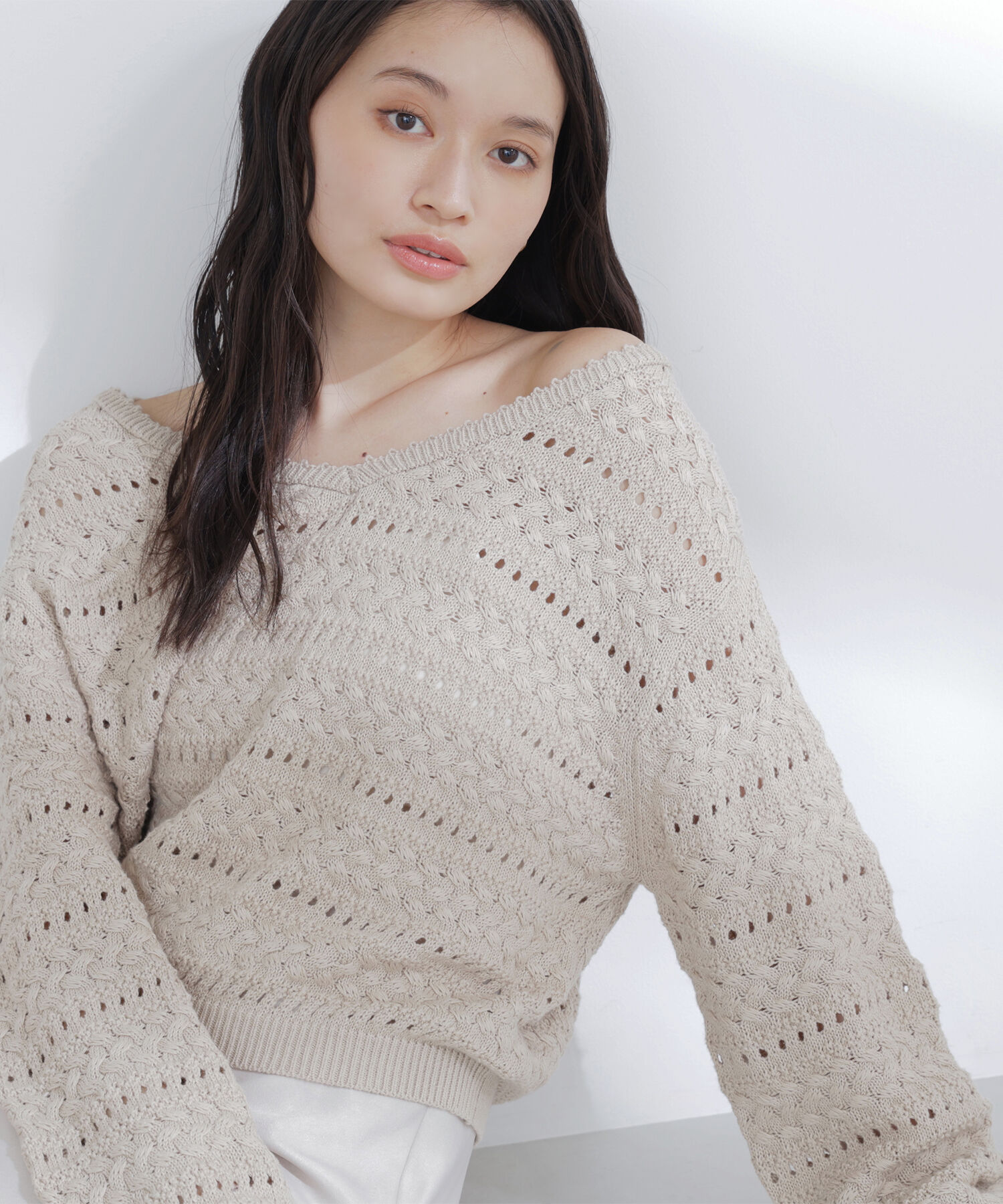  「Vネック透かし編みニット」|ニット・セーター|ベージュ