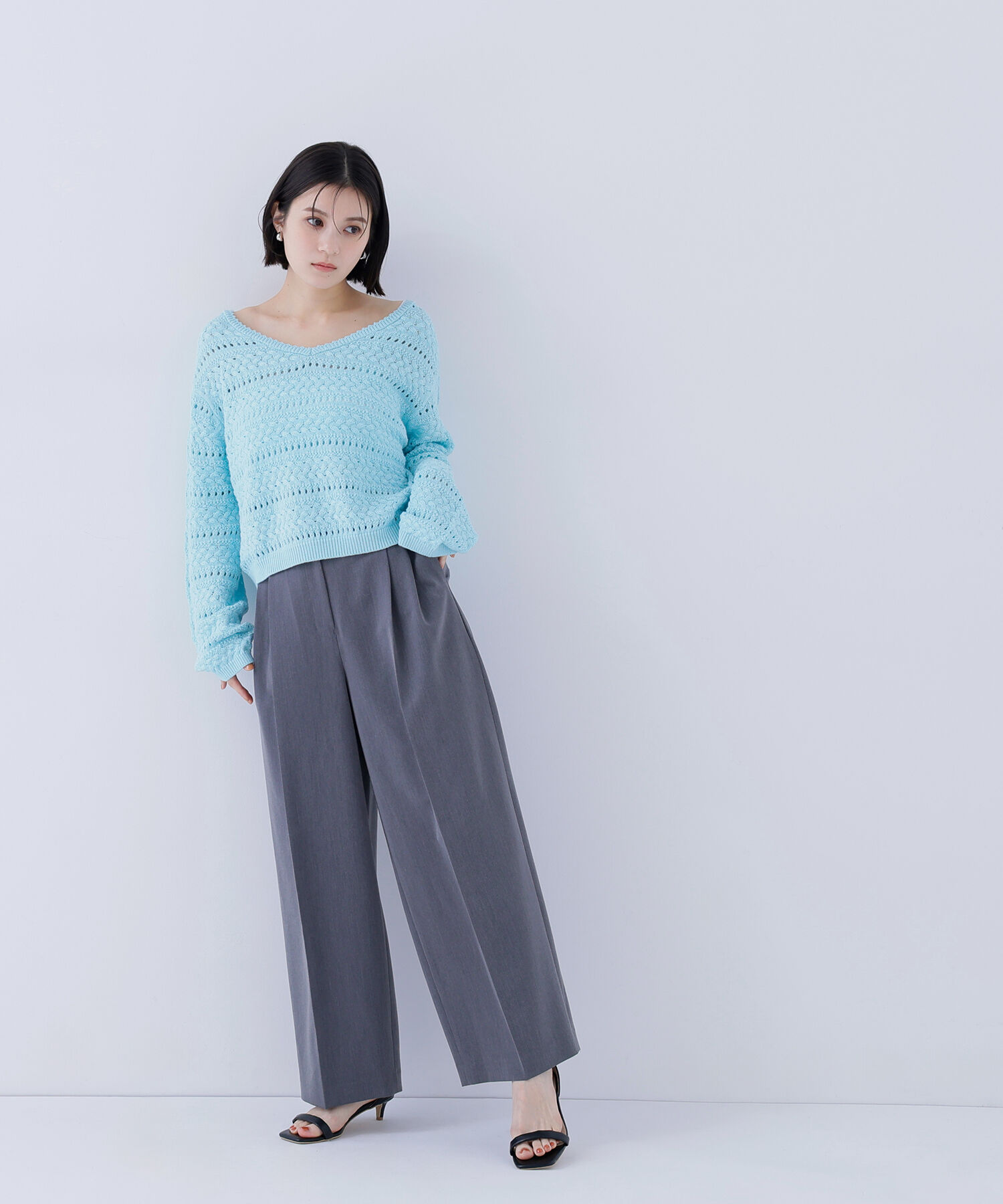  「Vネック透かし編みニット」|ニット・セーター|