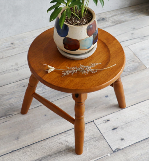 B-COMPANY「高さ25cmのミニサイズ オマージュ　ミニスツール」|食器・キッチングッズ|