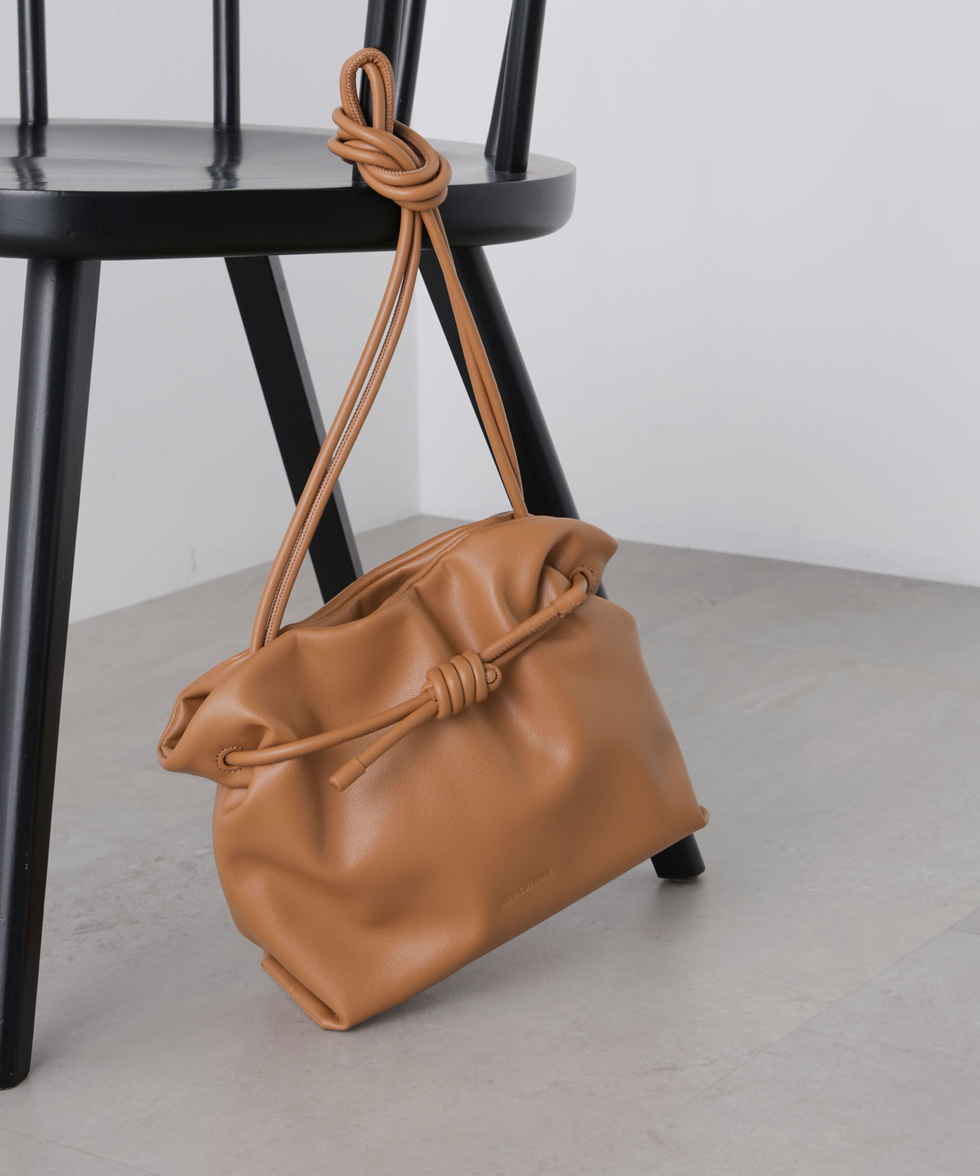 nano･universe「ADD CULUMN/MORPH LONG SHLD」|ショルダー・メッセンジャー|キャメル4