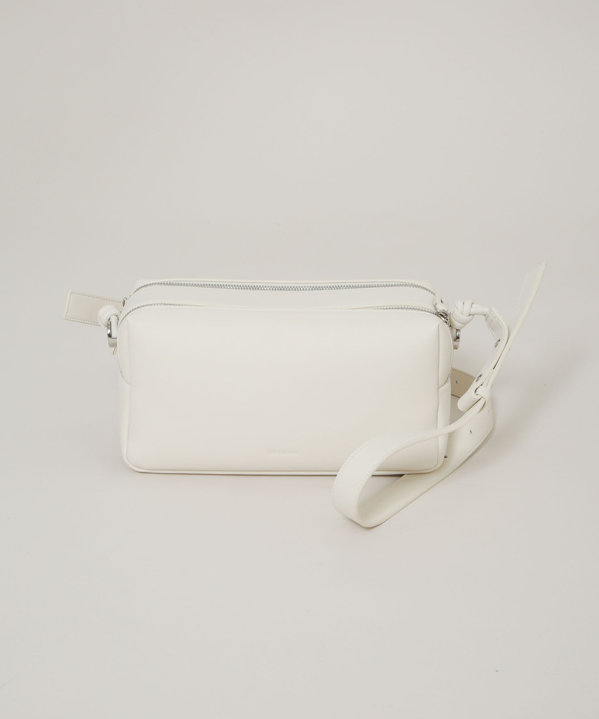 nano･universe「ADD CULUMN/TABLET BOX」|ショルダー・メッセンジャー|