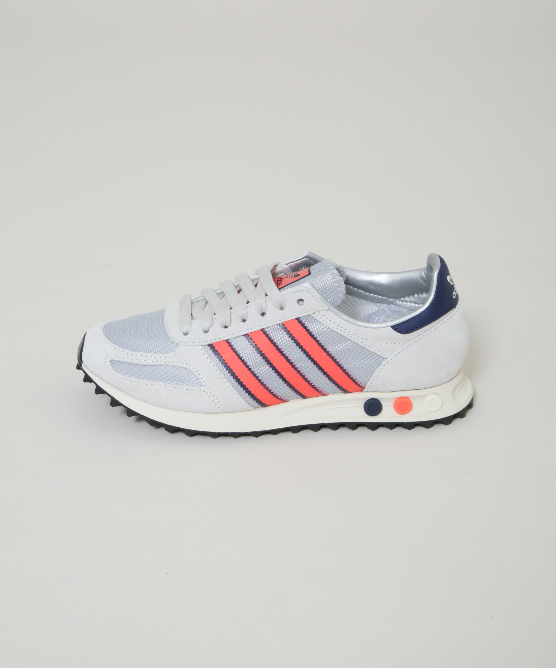 nano･universe「adidas/LA TRAINER OG」|スニーカー|