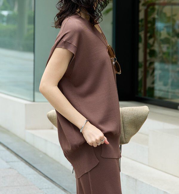  「【ひんやりタッチ・セットアップ対応可】レーヨン混バックテールニット」|ニット・セーター|