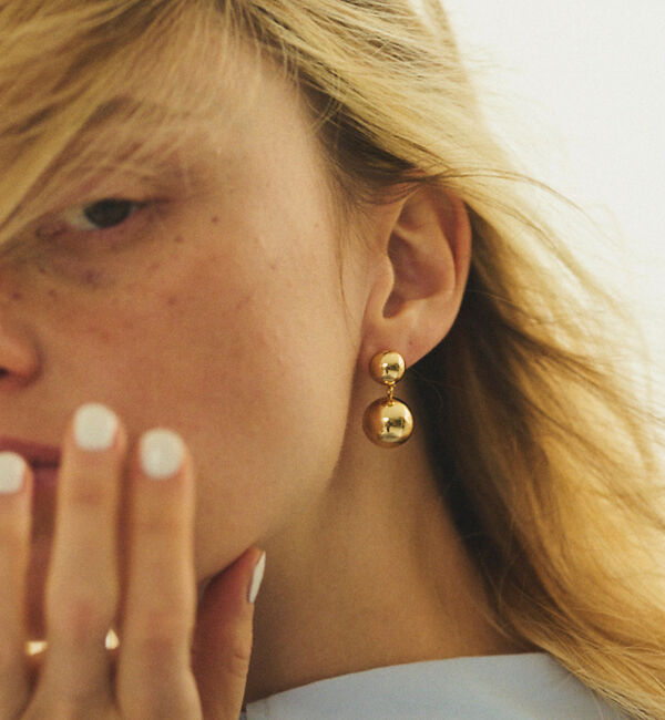 Rouge vif「【LUV AJ/ラヴエージェイ】DOUBLE BALL EARRINGS ピアス」|ピアス|ゴールド
