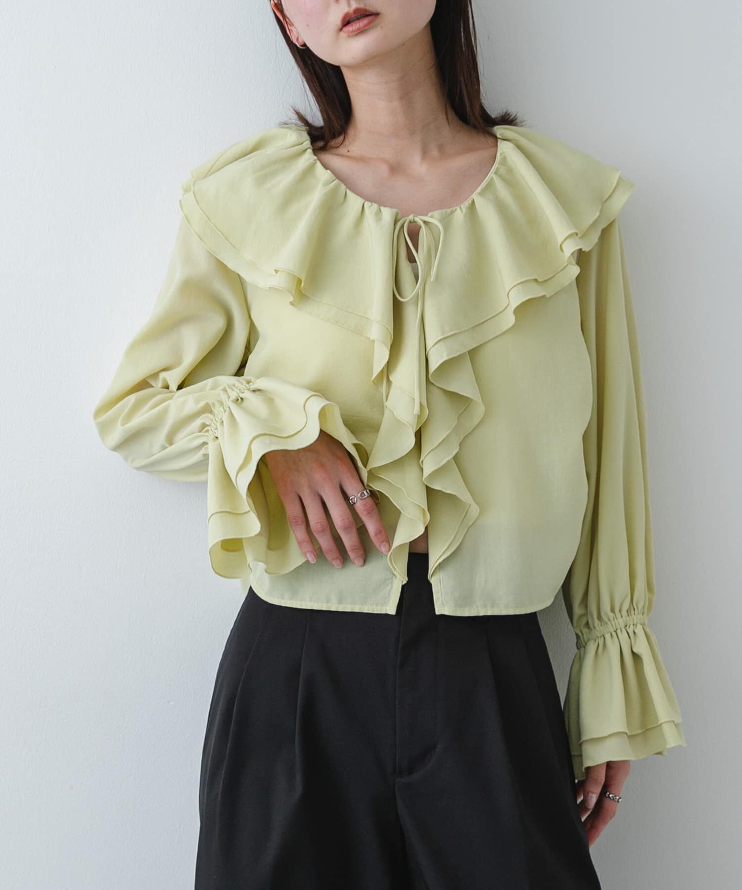 SENSE OF PLACE by URBAN RESEARCH「ラッフルブラウス」|Tシャツ・カットソー|ベージュ