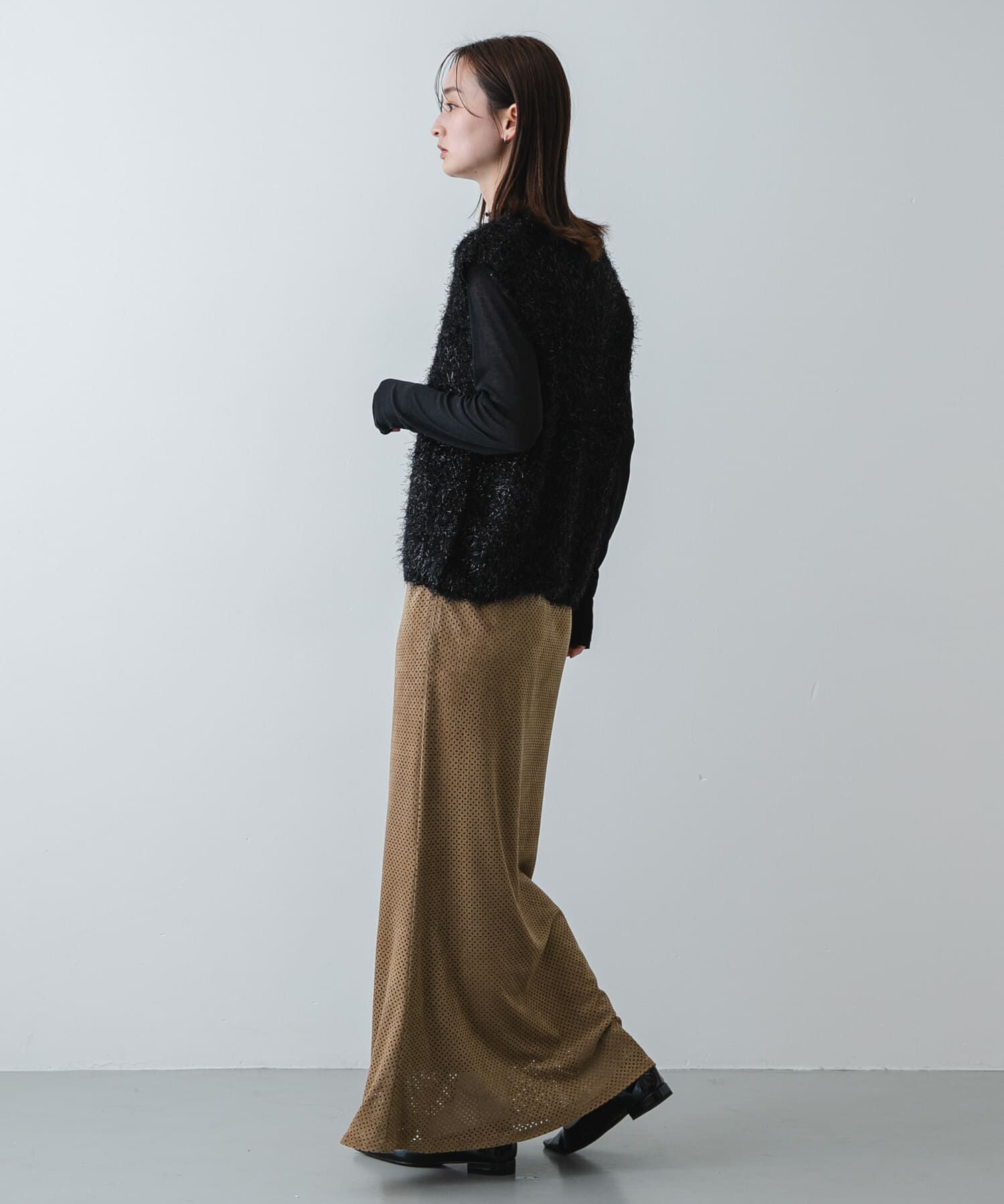 SENSE OF PLACE by URBAN RESEARCH「FSパンチングナロースカート」|スカート|