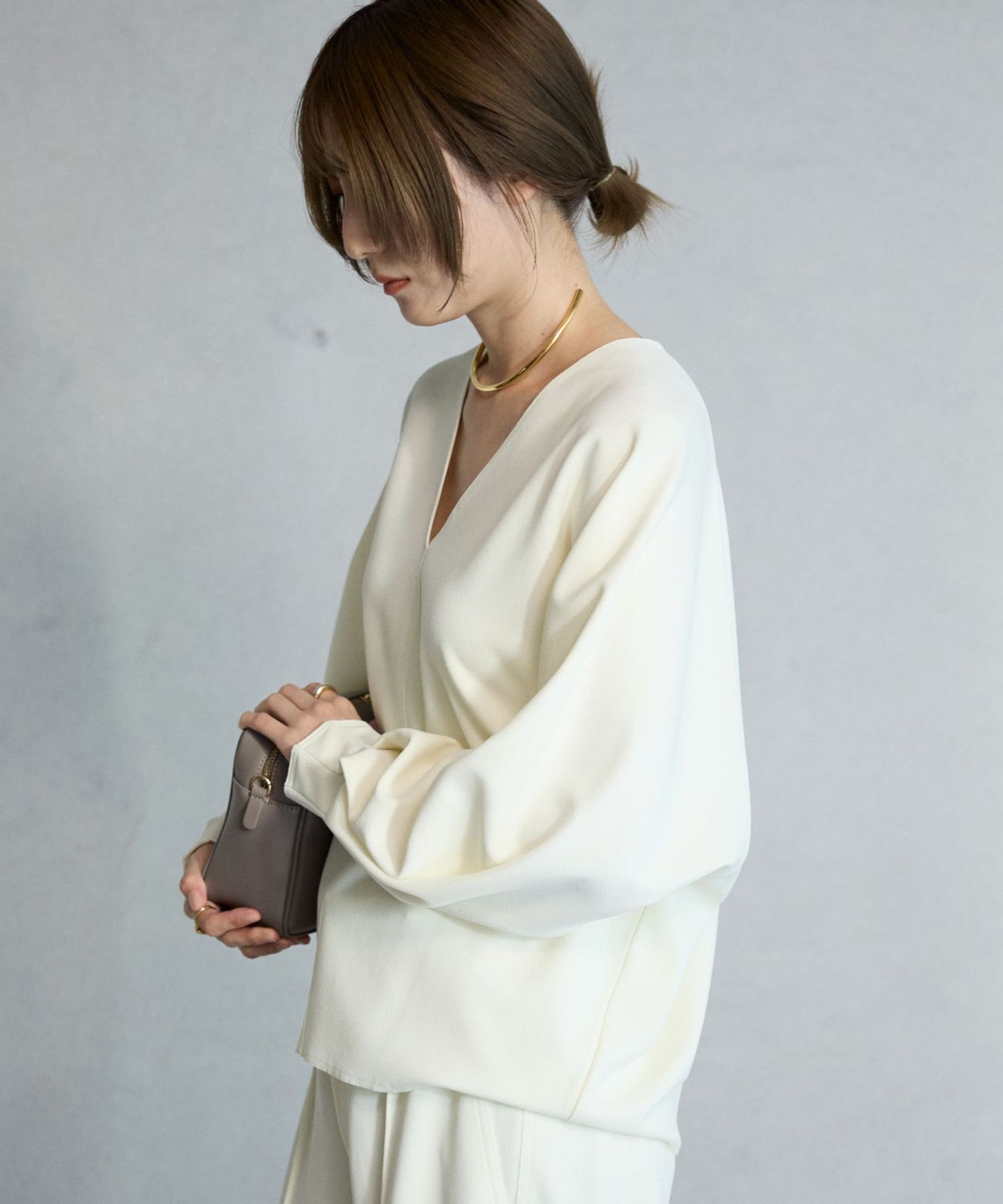 BABYLONE「【多機能素材】ジョーゼットVネックプルオーバー」|シャツ・ブラウス|