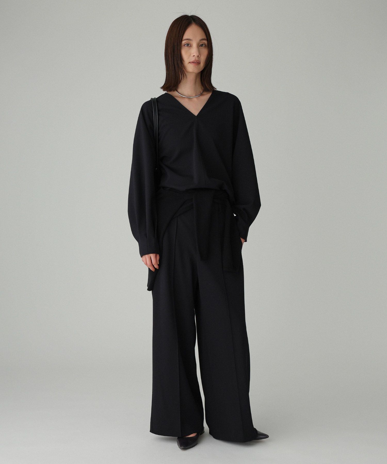 BABYLONE「【多機能素材】ジョーゼットVネックプルオーバー」|シャツ・ブラウス|