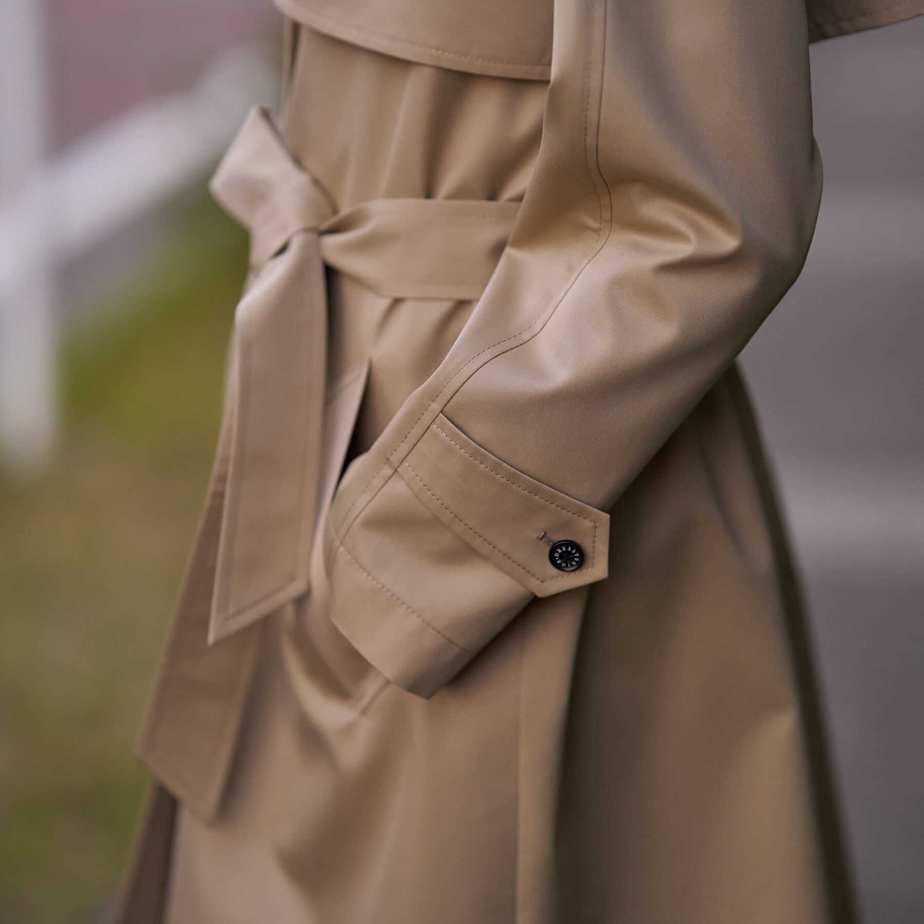 DRESSTERIOR「ライトトレンチコート」|トレンチコート|