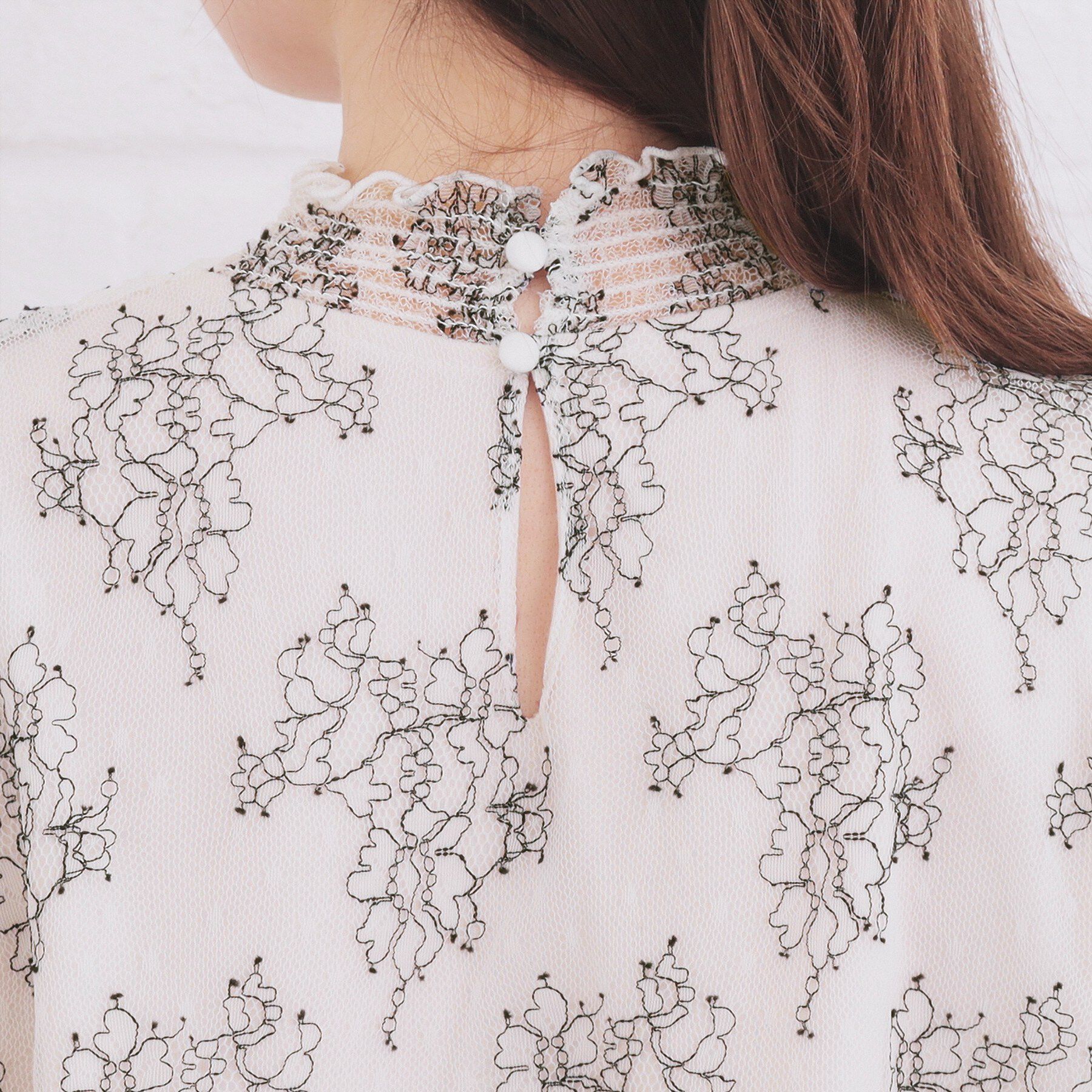 index「フリルハイネックレーストップス【洗濯機OK】」|シャツ・ブラウス|