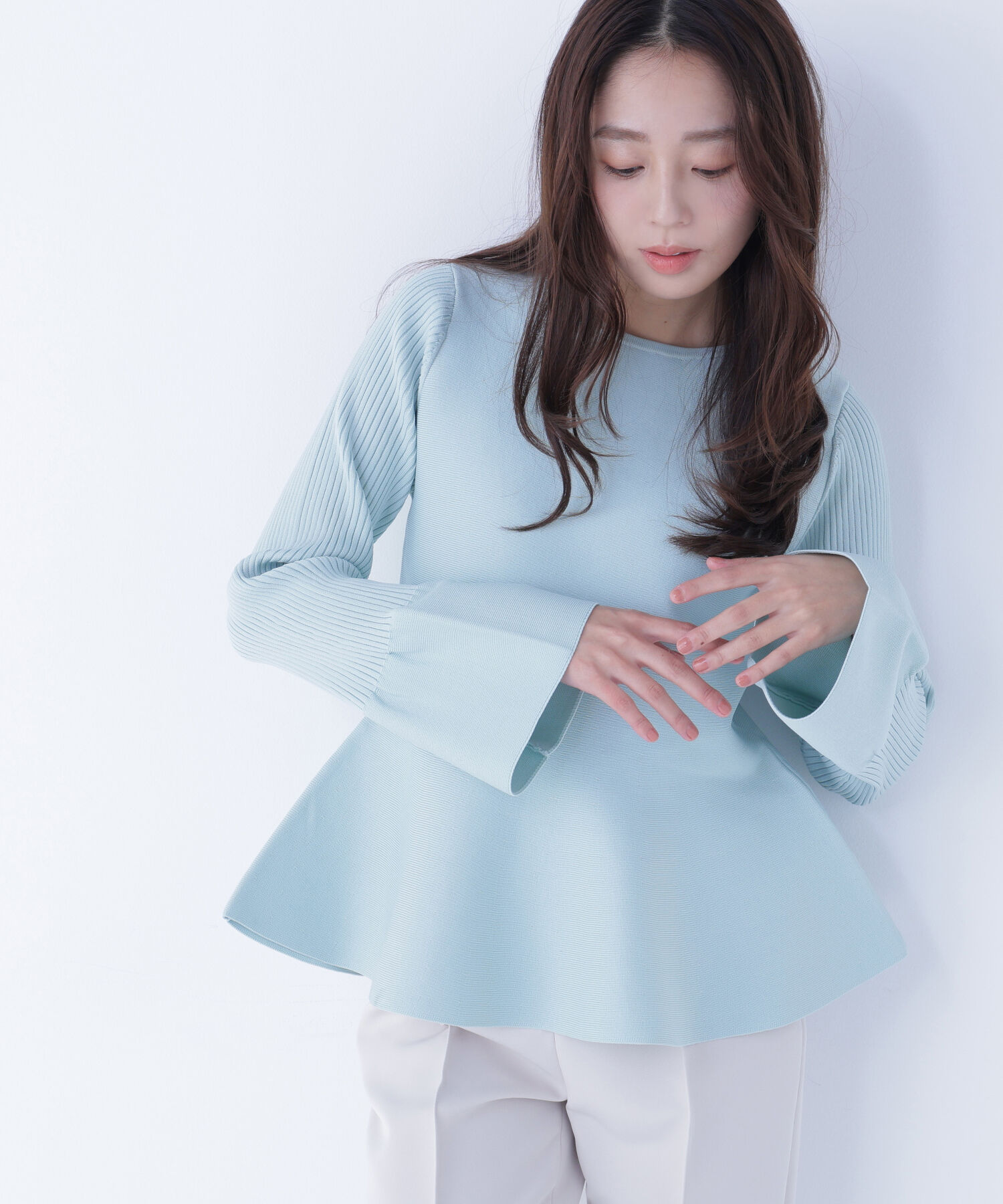  「ベルスリーブペプラムニット」|ニット・セーター|