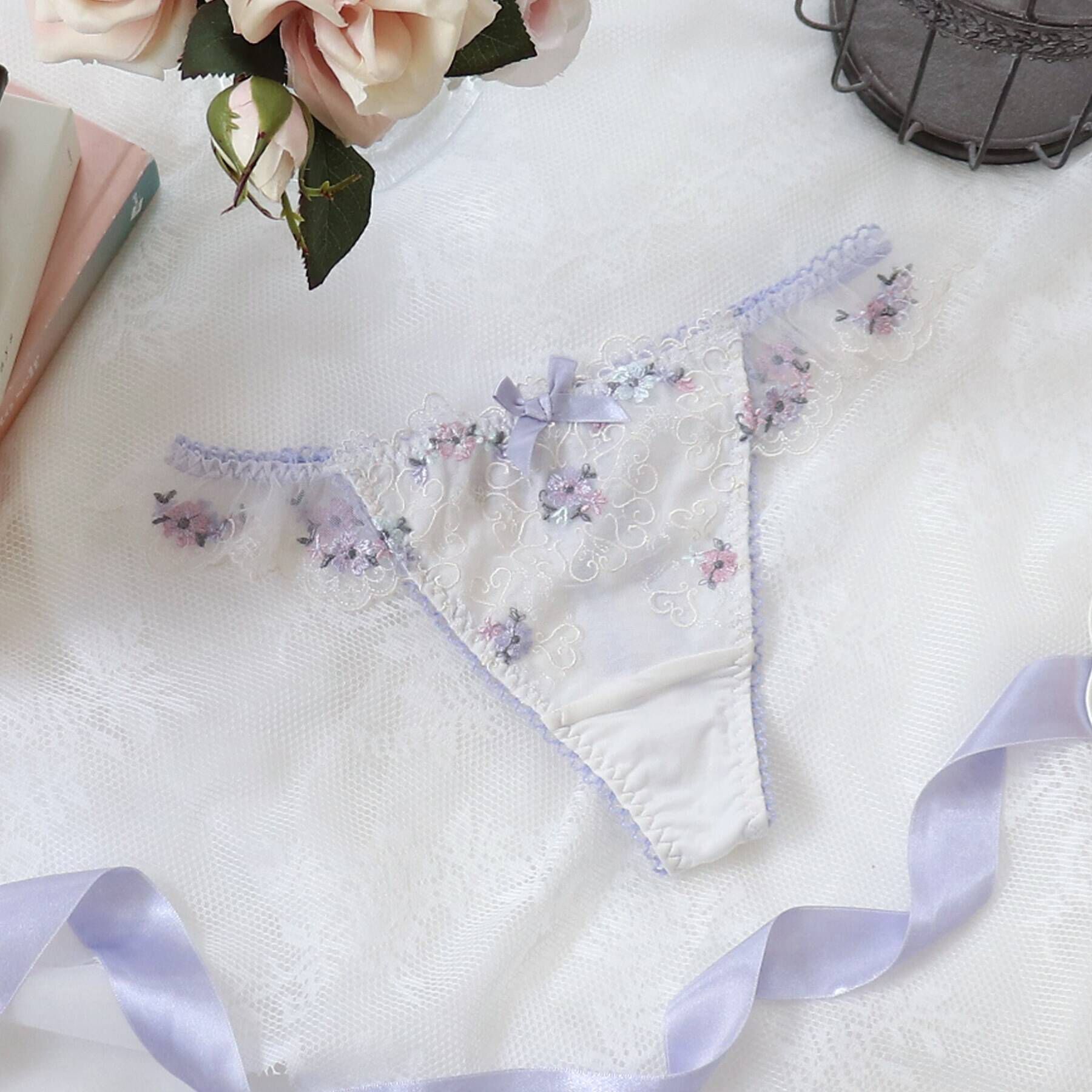 Risa Magli「アマイア Tバックショーツ」|インナー|アイボリー(004)