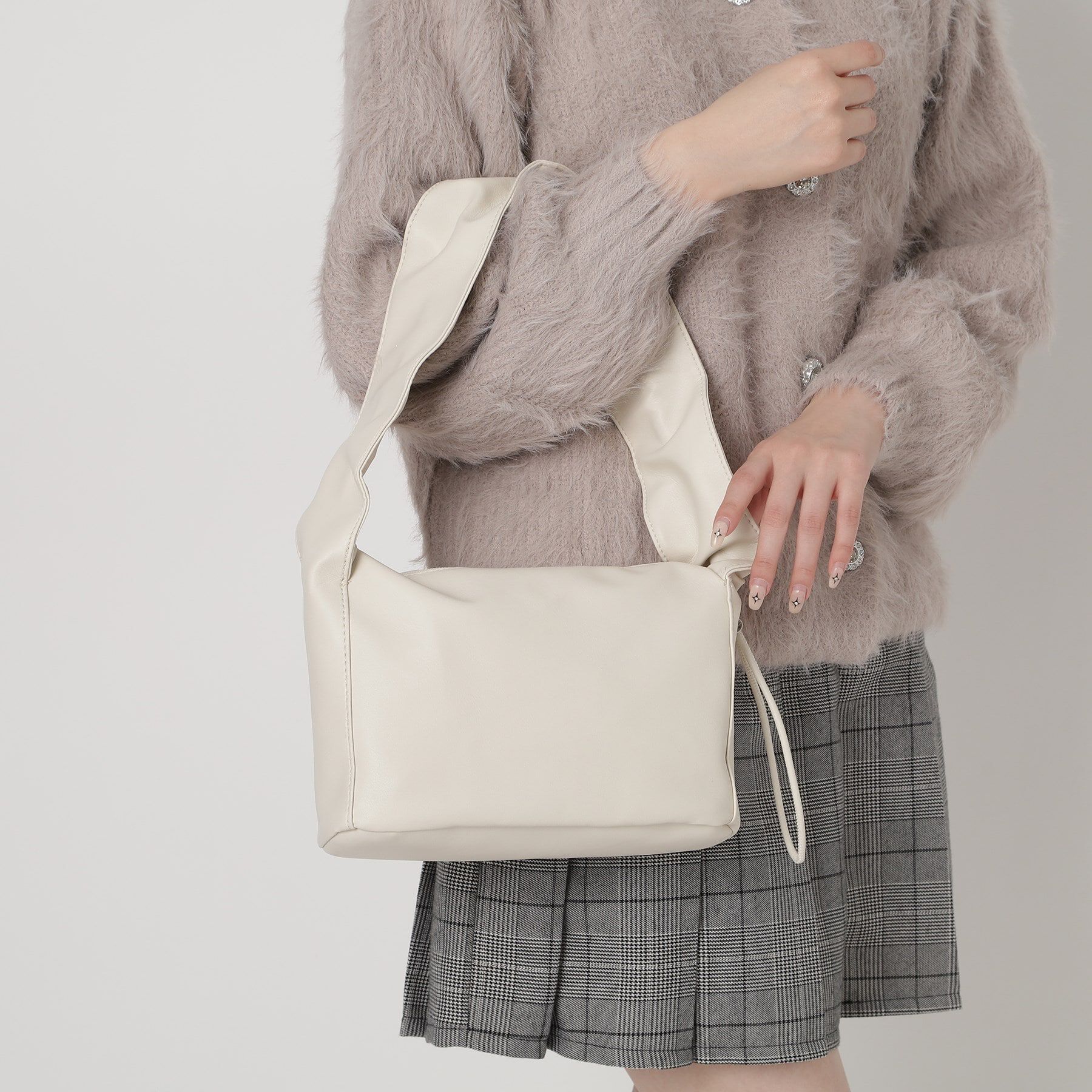 Ober Tashe「合皮ギャザーハンドルスクエアバッグ」|ハンドバッグ|