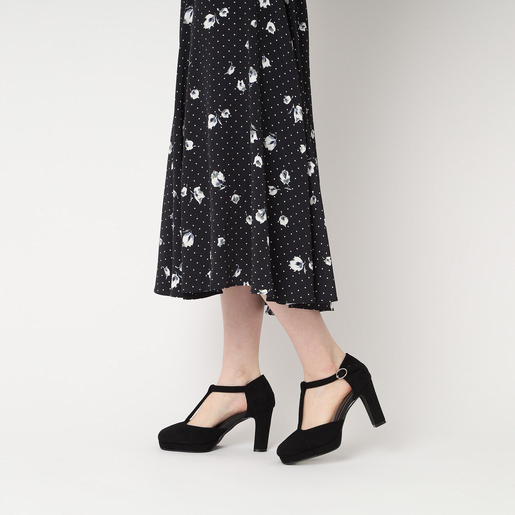 ESPERANZA「Tストラップパンプス 24SS」|パンプス|