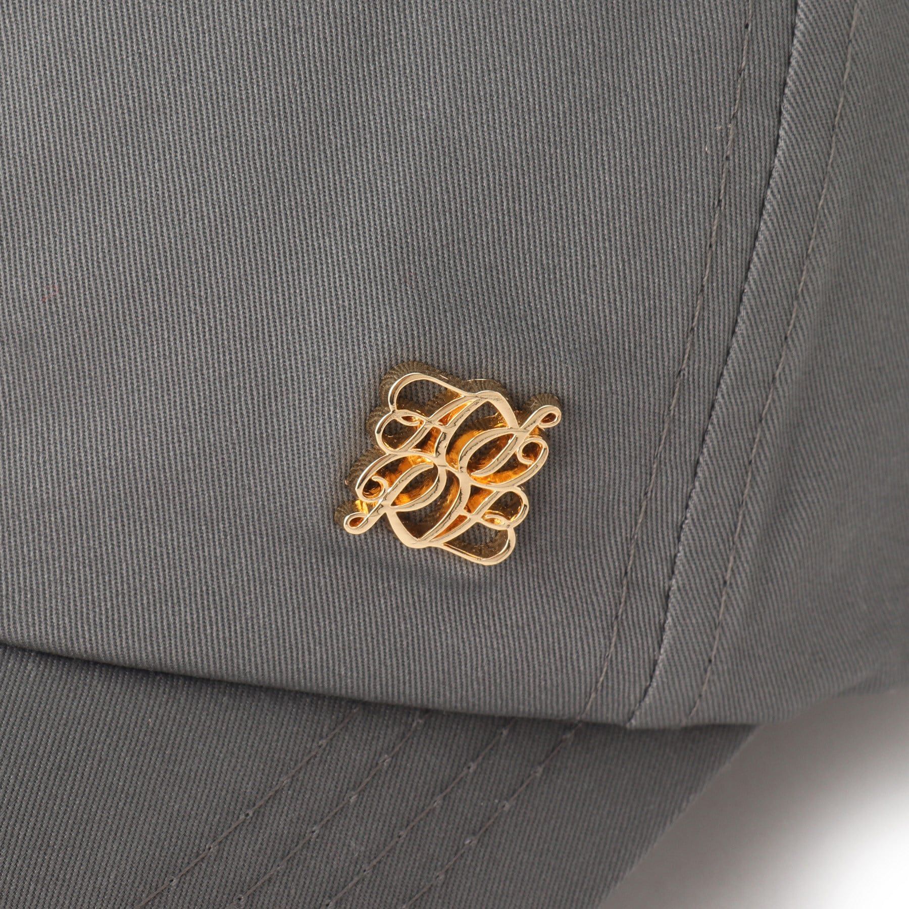 Grandedge「ロゴプレートキャップ」|キャップ・キャスケット|