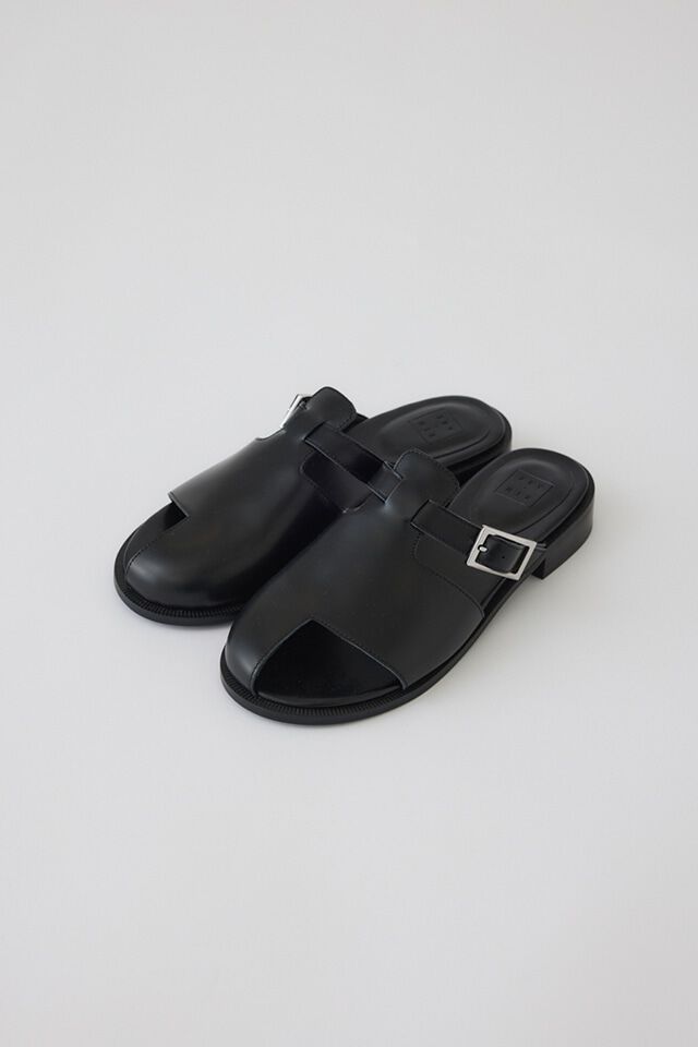RIM.ARK 「Thumb leather flat sandal」|サンダル|