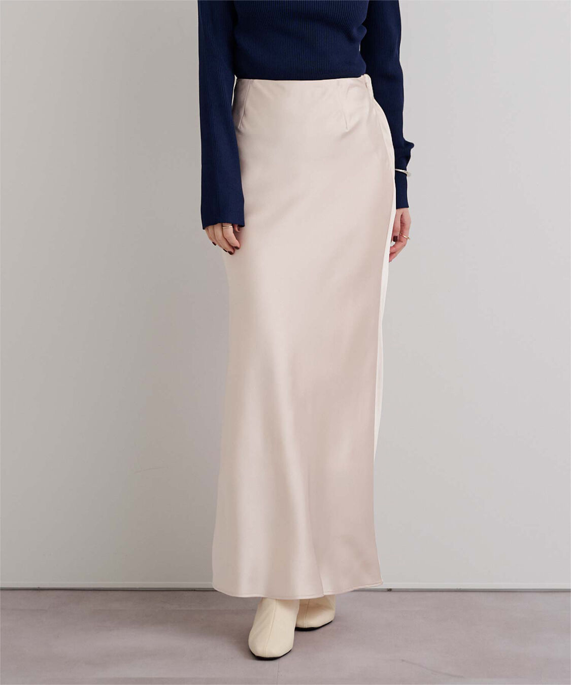 ur's「サテンマーメイドマキシスカート」|スカート|