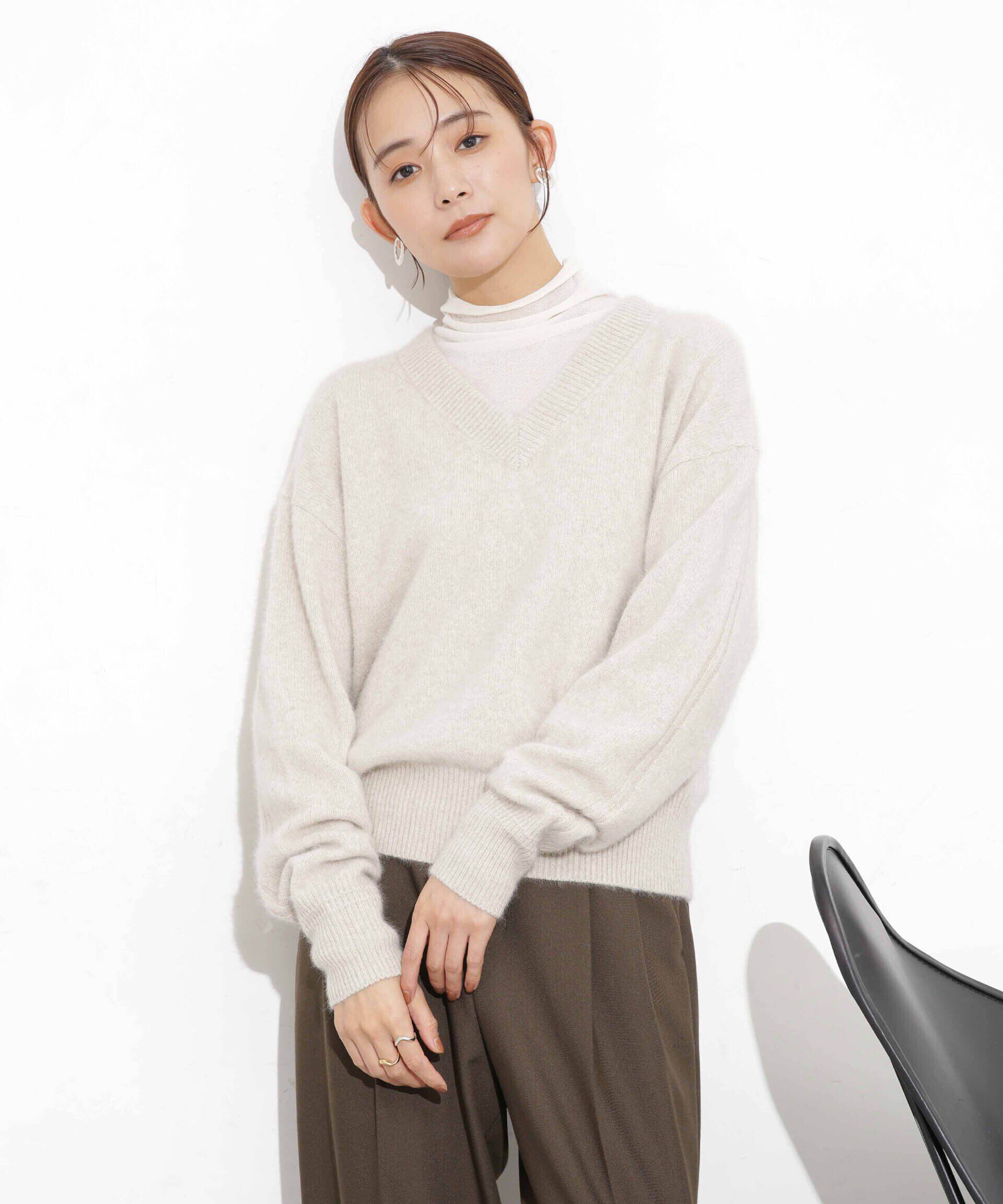 nano･universe「ウォッシャブルフォックス Vネックニットプルオーバー」|ニット・セーター|