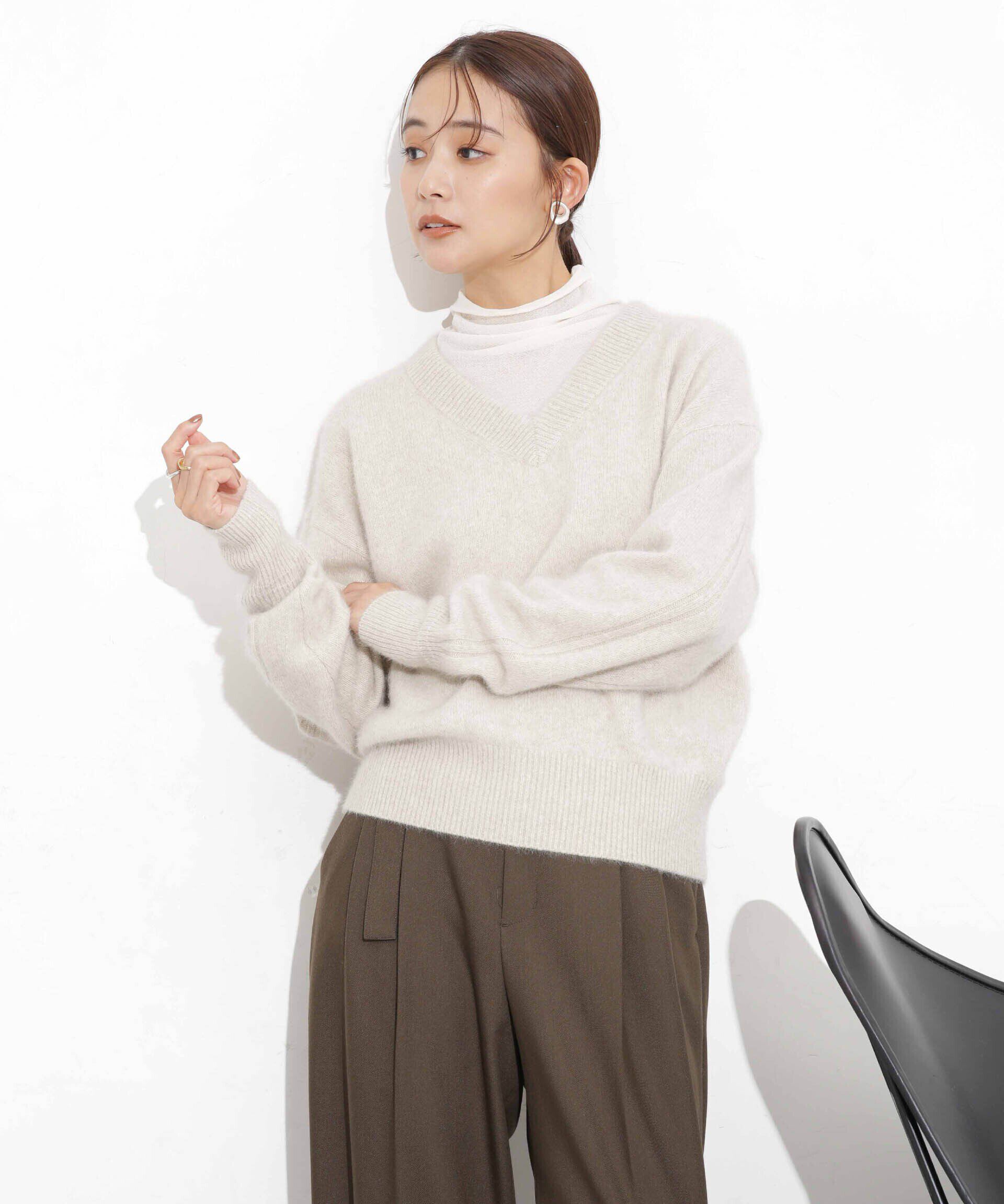 nano･universe「ウォッシャブルフォックス Vネックニットプルオーバー」|ニット・セーター|