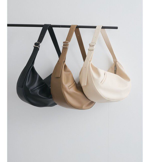 VIS「フロント斜めポケットショルダーバッグ」|ショルダー・メッセンジャー|