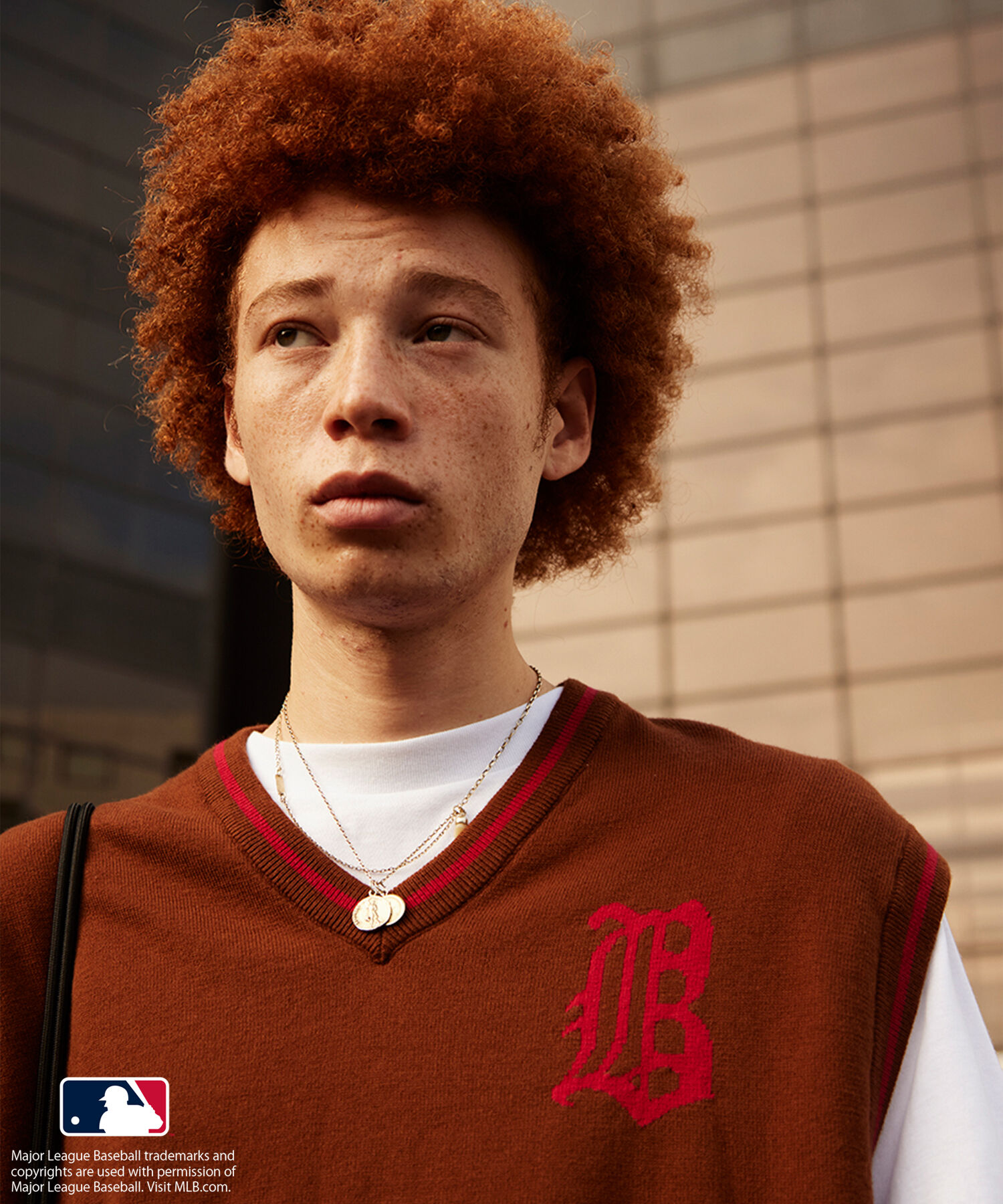 ADAM ET ROPE'「【MLB COLLECTION BY JUN】クラシックロゴニットベスト」|ベスト・ジレ|
