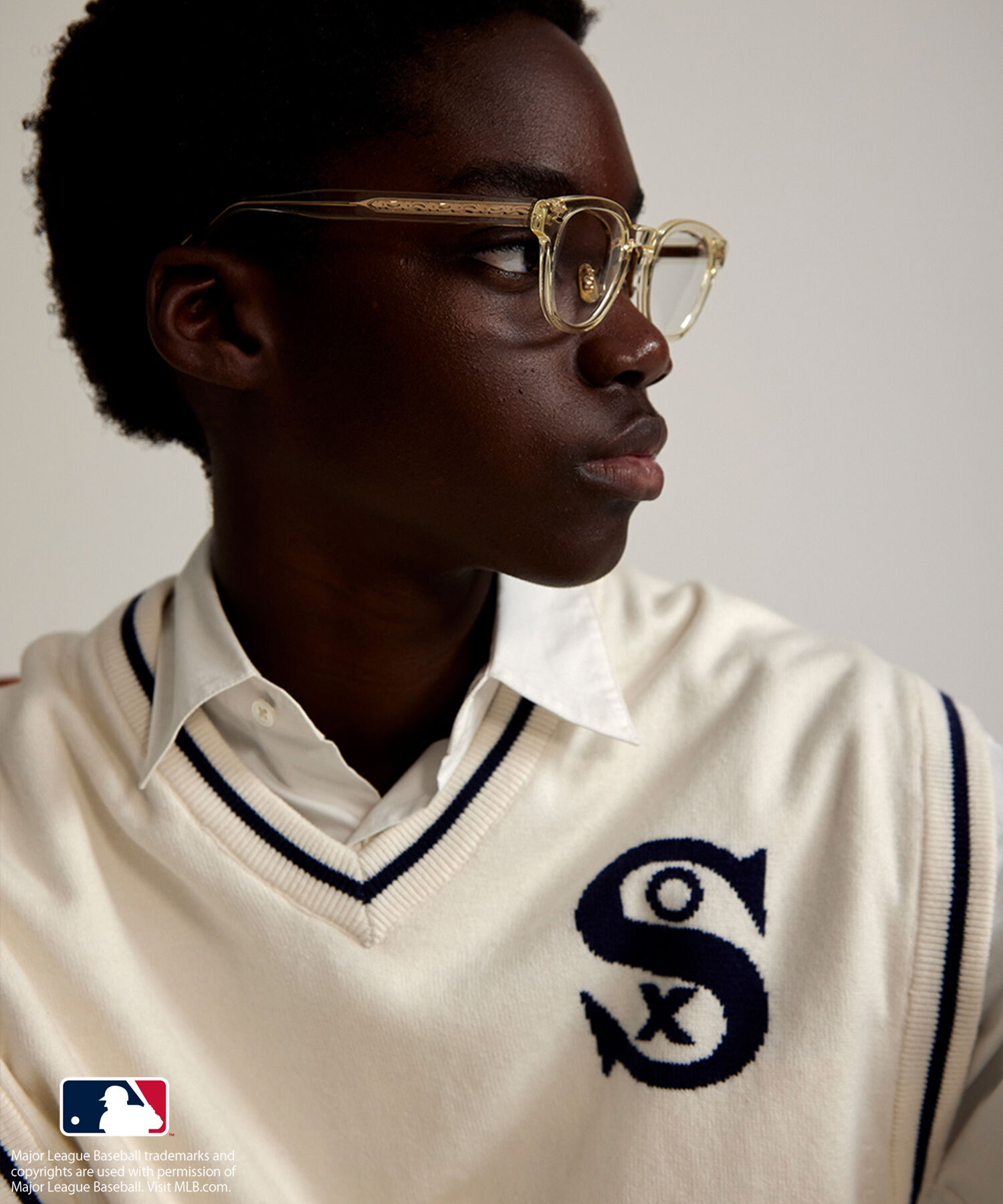 ADAM ET ROPE'「【MLB COLLECTION BY JUN】クラシックロゴニットベスト」|ベスト・ジレ|ホワイト(10)