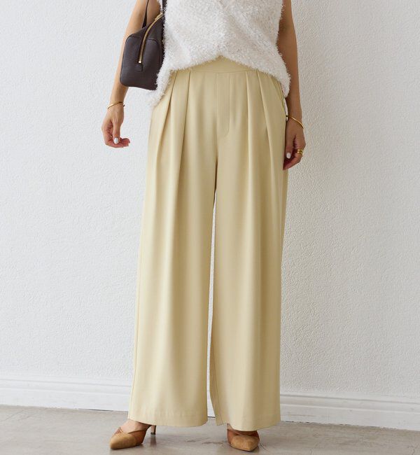  「【ウォッシャブル】【シーズンレスで使える】タックワイドスラックス」|チノ|