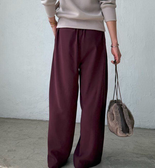  「【ウォッシャブル】【シーズンレスで使える】タックワイドスラックス」|チノ|