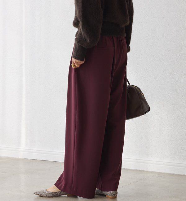  「【ウォッシャブル】【シーズンレスで使える】タックワイドスラックス」|チノ|