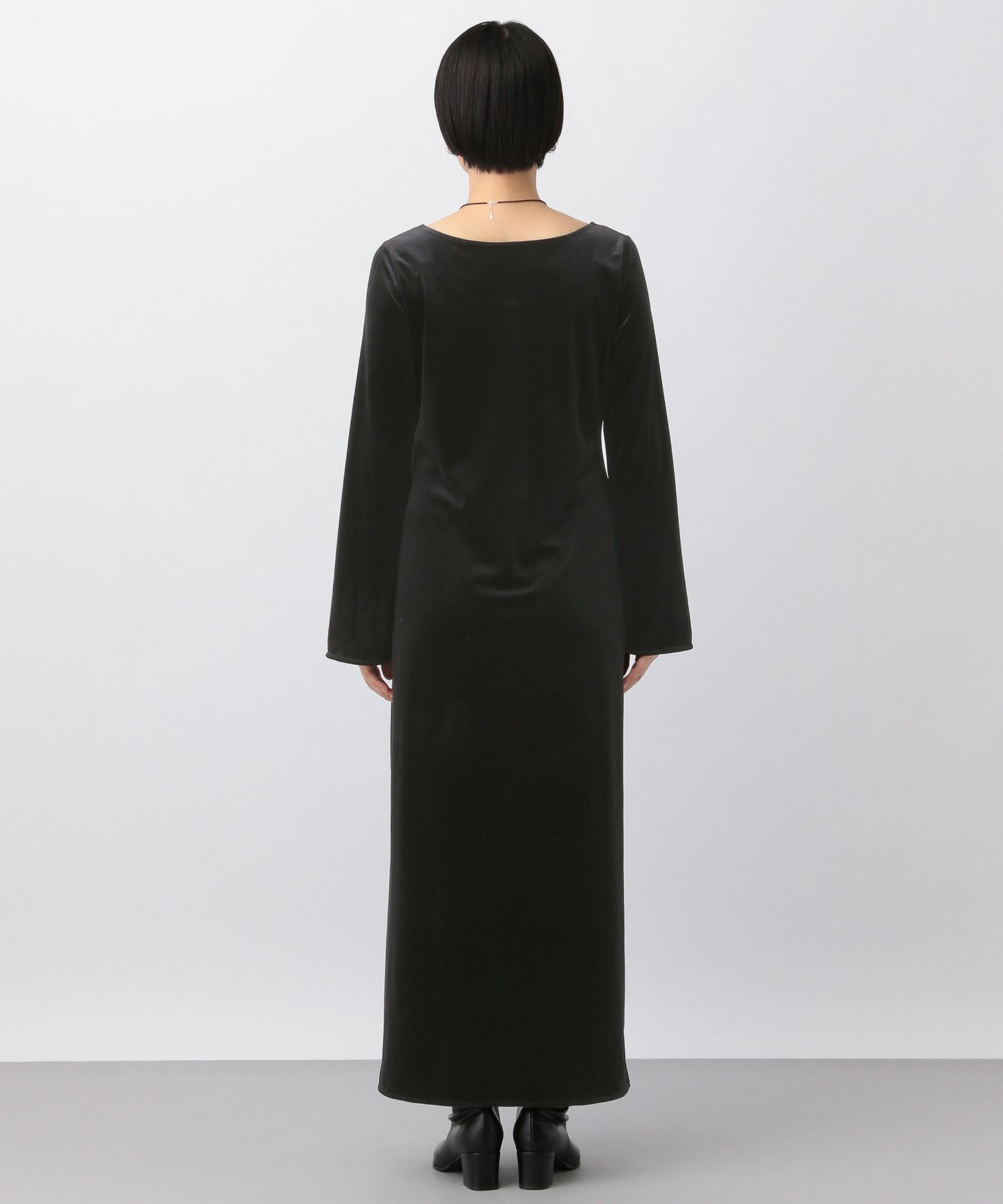 A part by 「ベロア2WAYワンピース」|ワンピース|