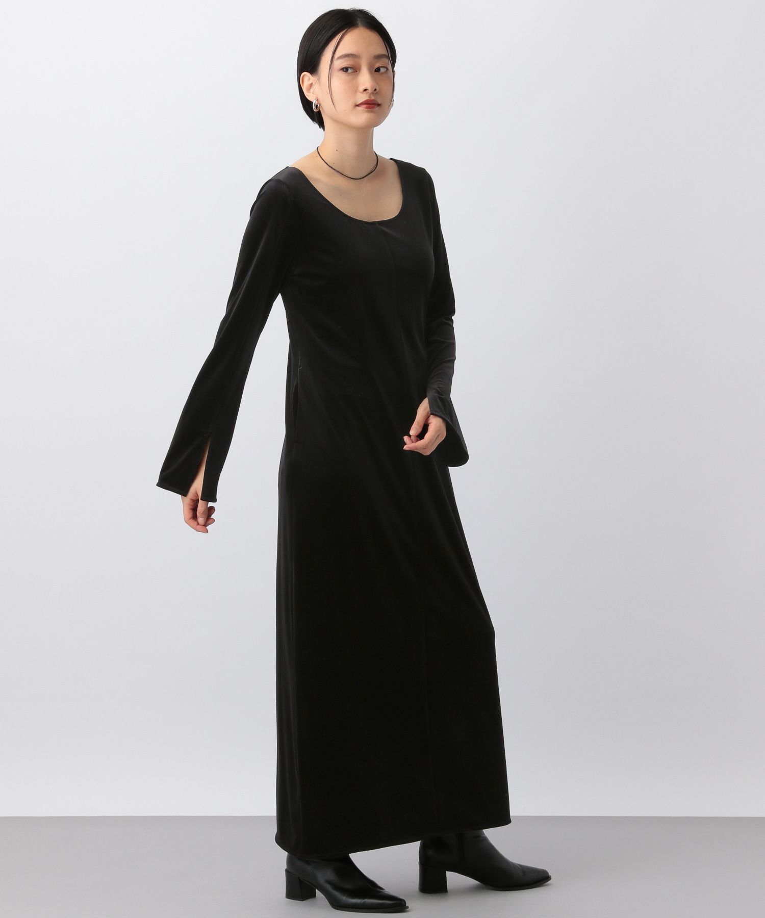 A part by 「ベロア2WAYワンピース」|ワンピース|