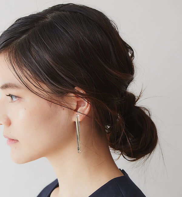 qualite「グラデーションバーピアス」|ピアス|ゴールド