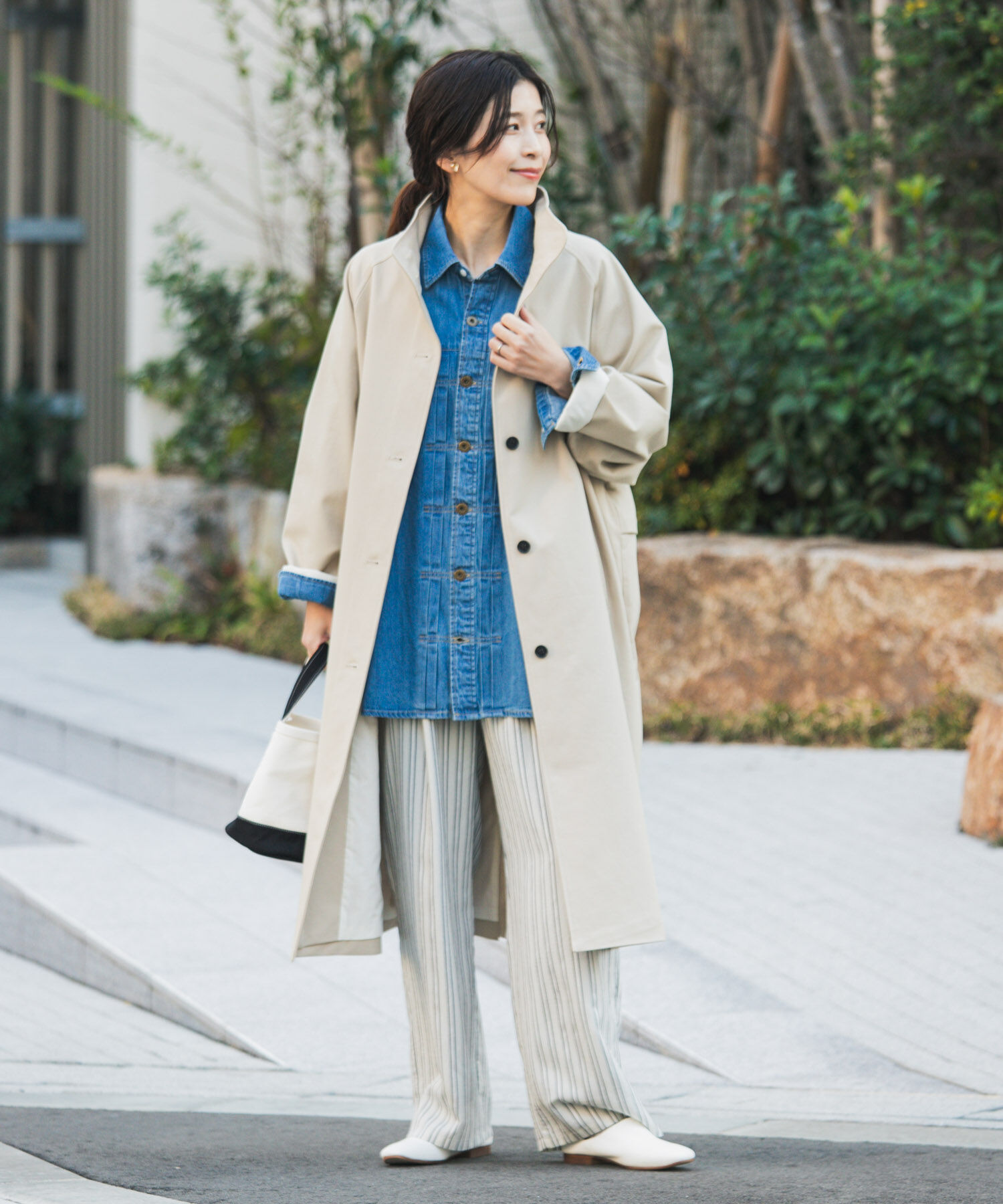 URBAN RESEARCH DOORS「BACKヨークスタンドカラーコート」|ノーカラーコート|