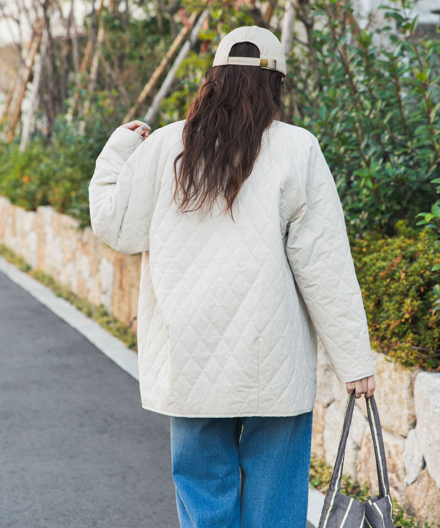 URBAN RESEARCH DOORS「カポックキルトミドルジャケット」|ダウン|